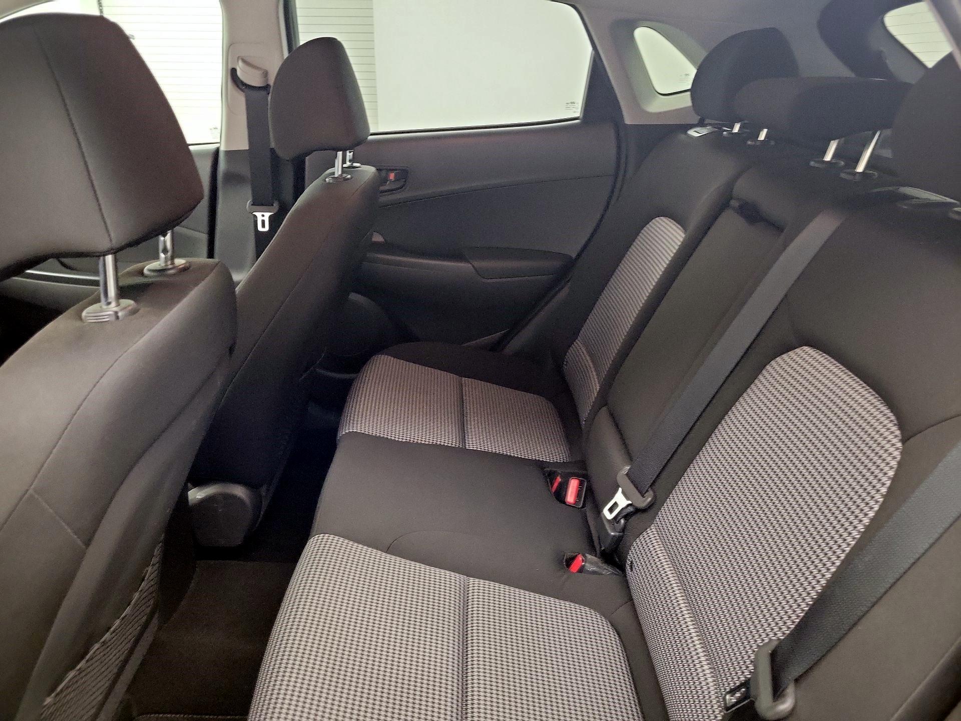 Thumbnail: 2021 Hyundai Kona - 17