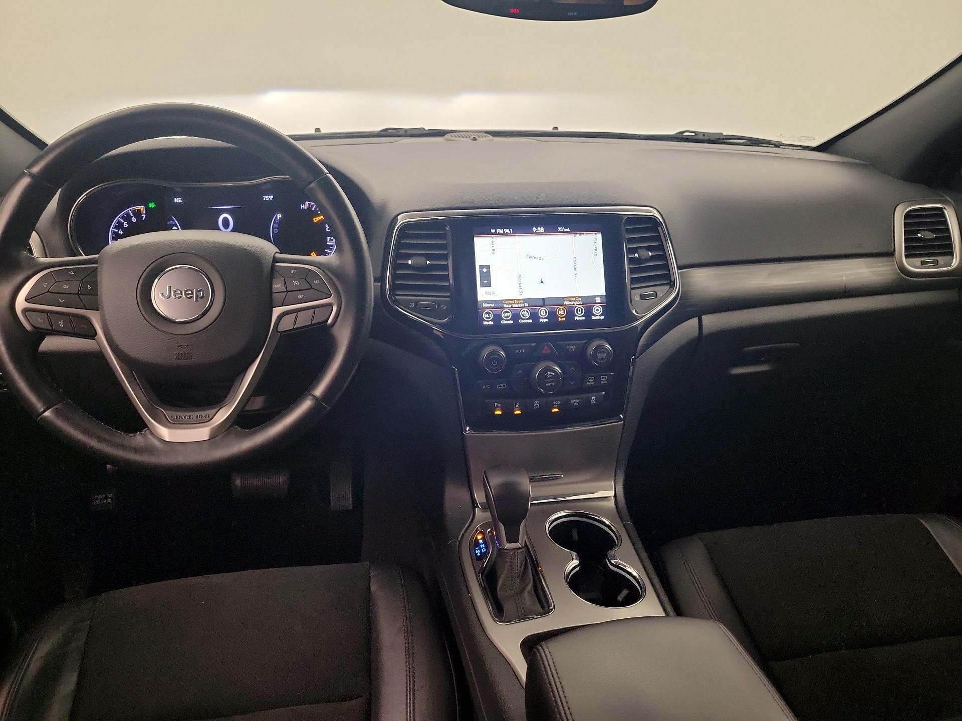Thumbnail: 2021 Jeep Grand Cherokee - 8