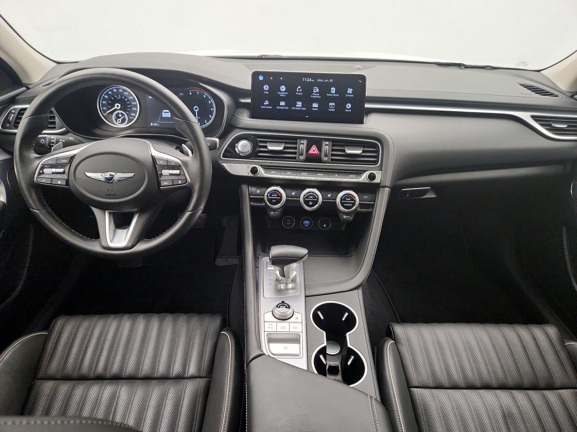 Thumbnail: 2022 Genesis G70 - 9
