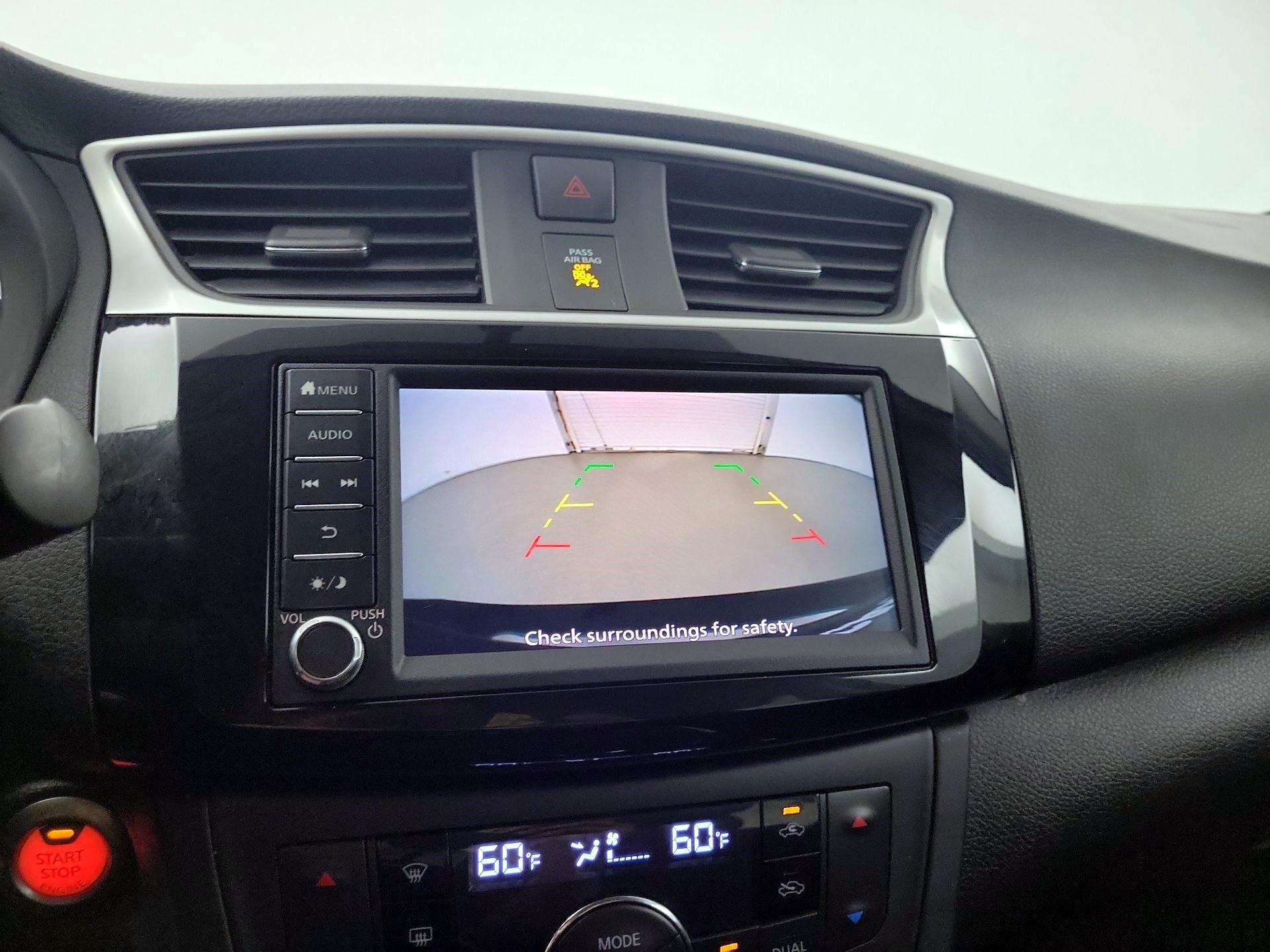 Thumbnail: 2019 Nissan Sentra - 12