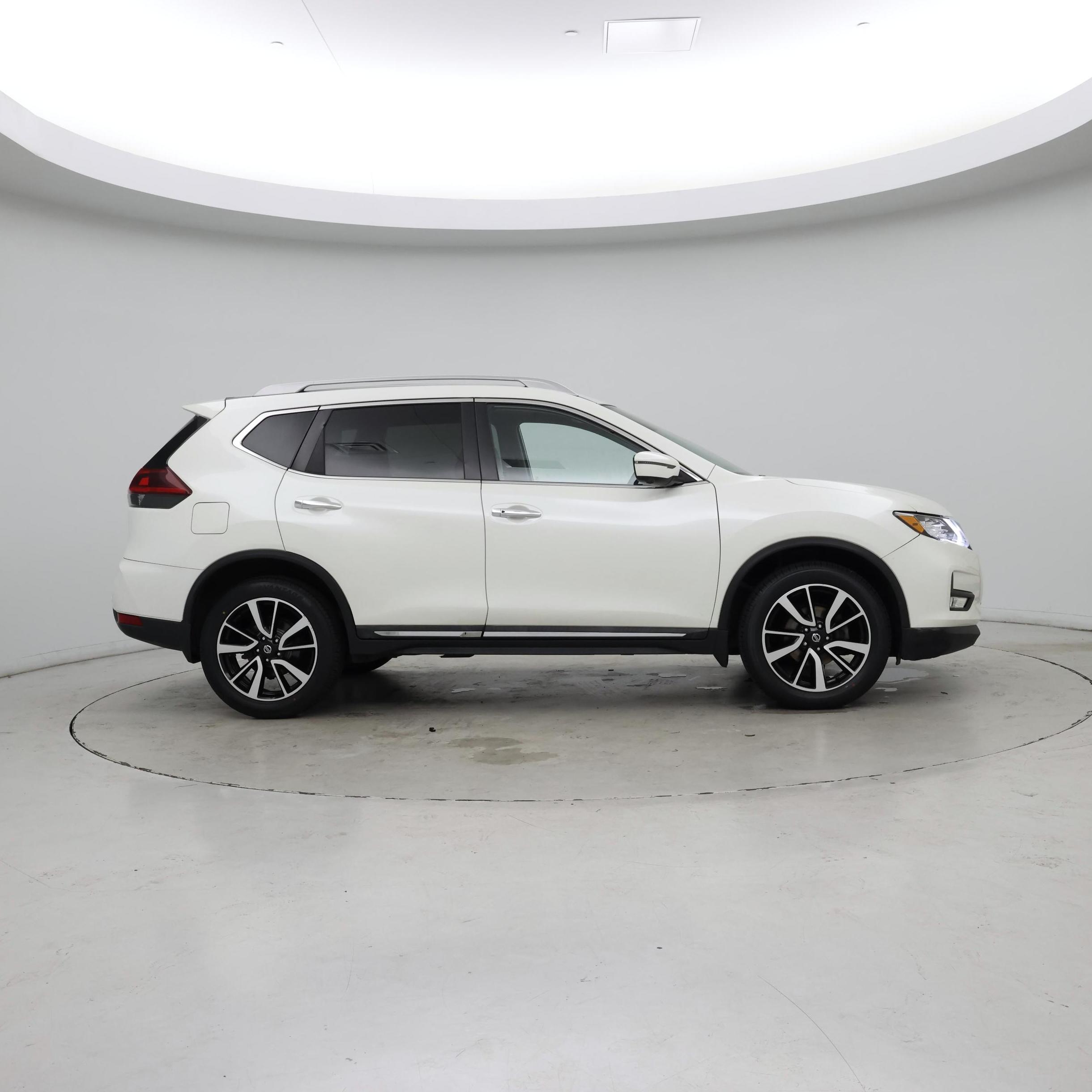 Thumbnail: 2019 Nissan Rogue - 7