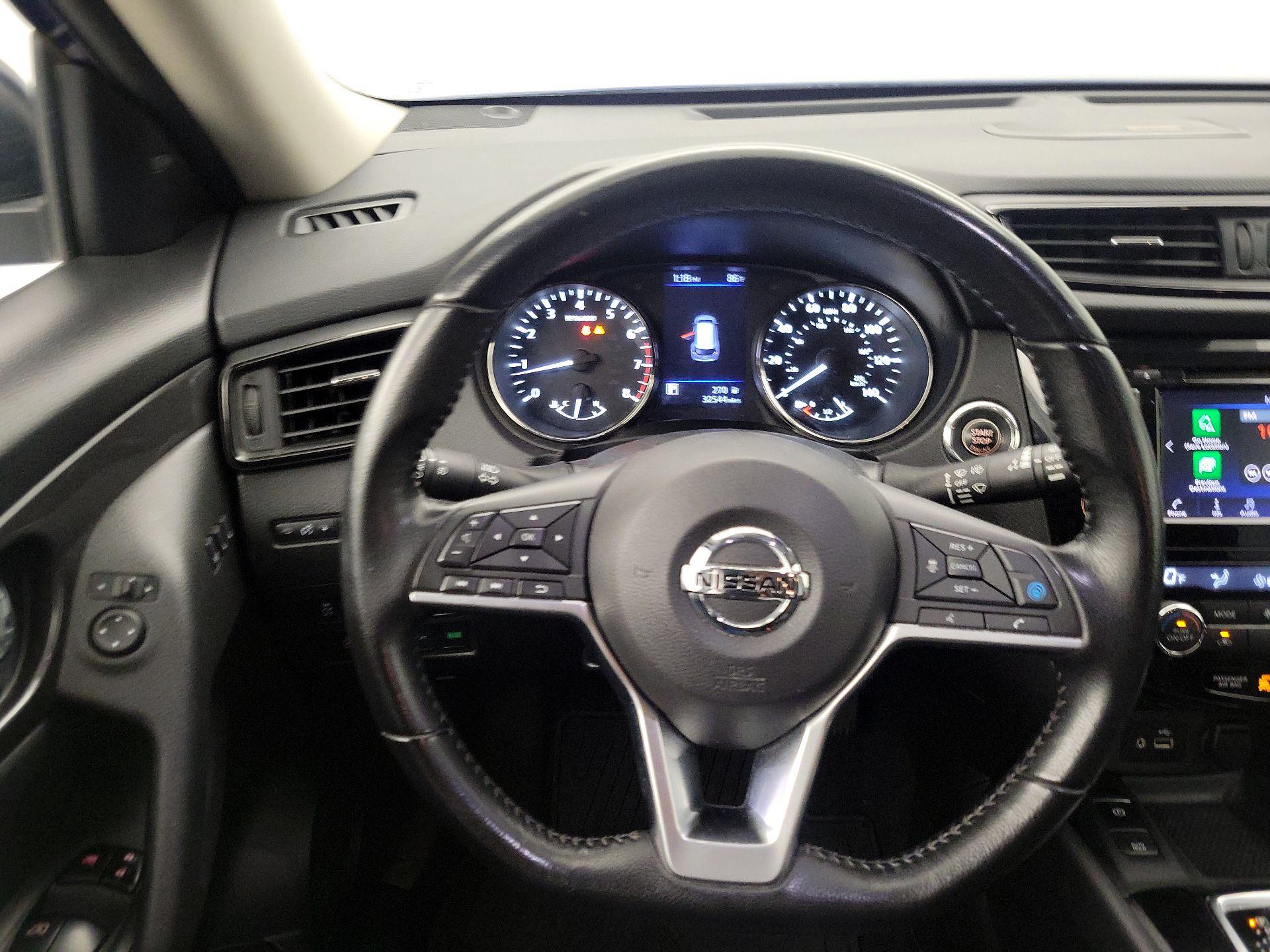 Thumbnail: 2020 Nissan Rogue - 10