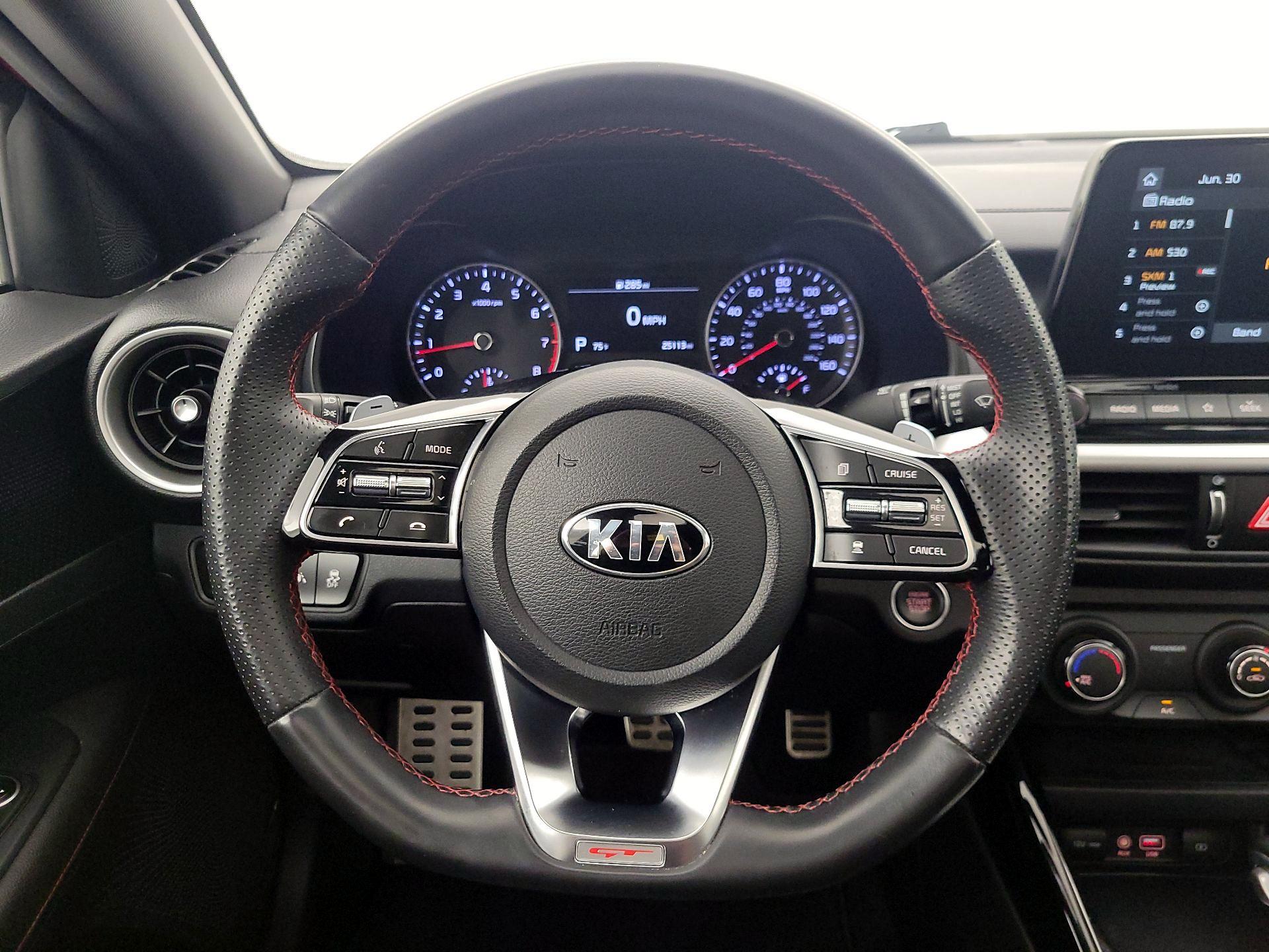 Thumbnail: 2021 Kia Forte - 10