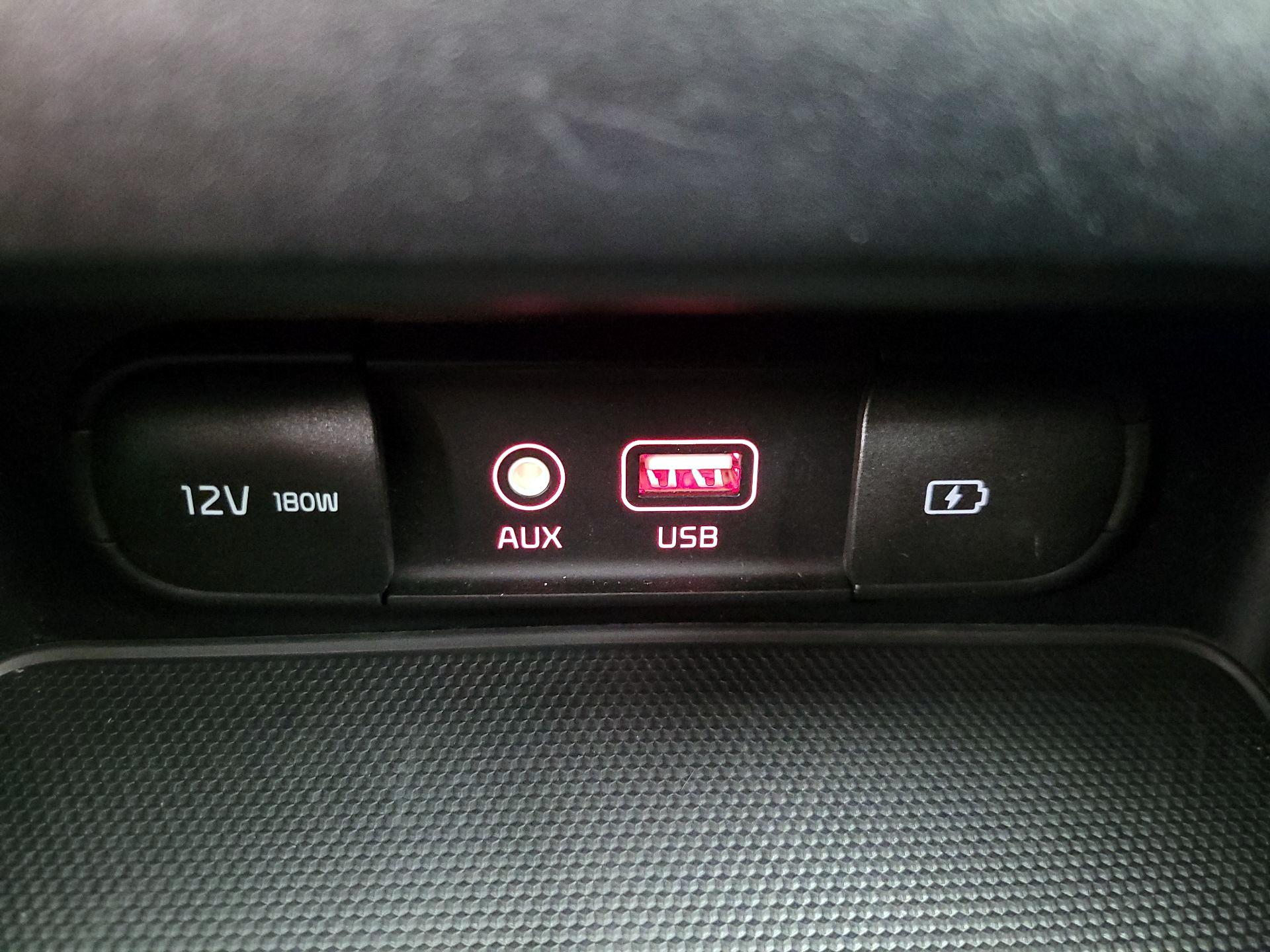 Thumbnail: 2021 Kia Forte - 18