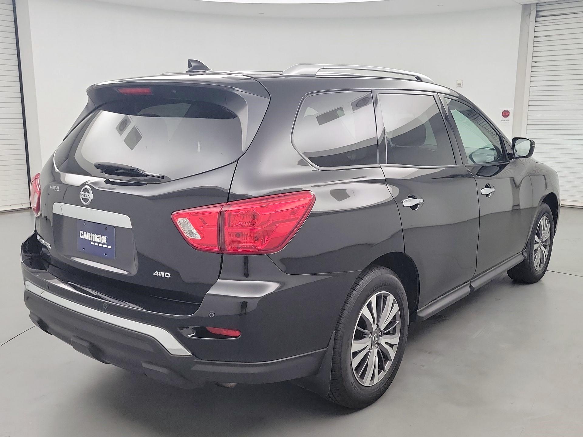 Thumbnail: 2019 Nissan Pathfinder - 5