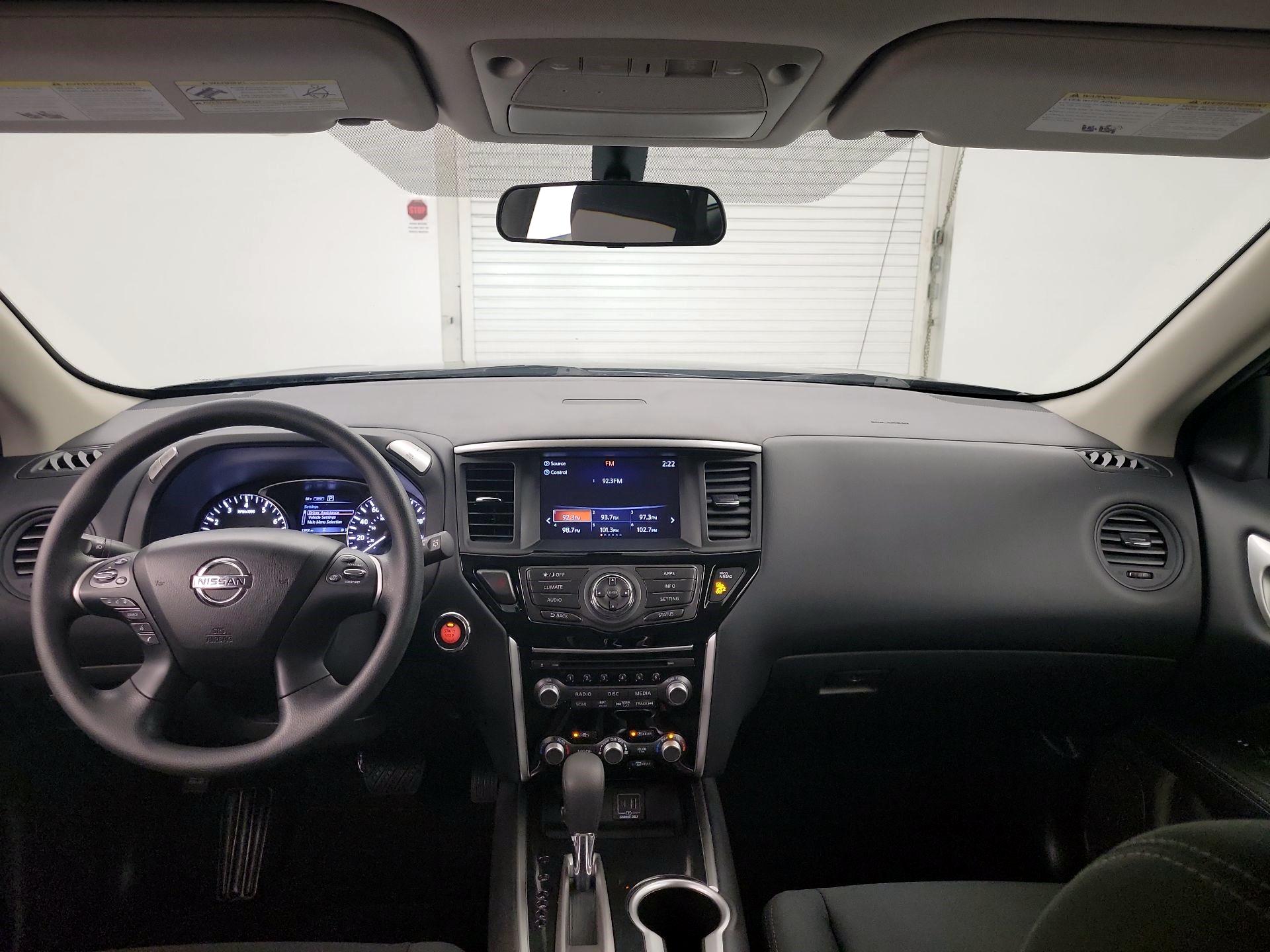 Thumbnail: 2019 Nissan Pathfinder - 8