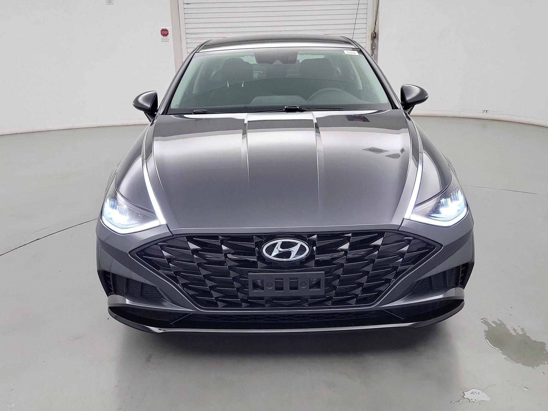 Thumbnail: 2022 Hyundai Sonata - 2