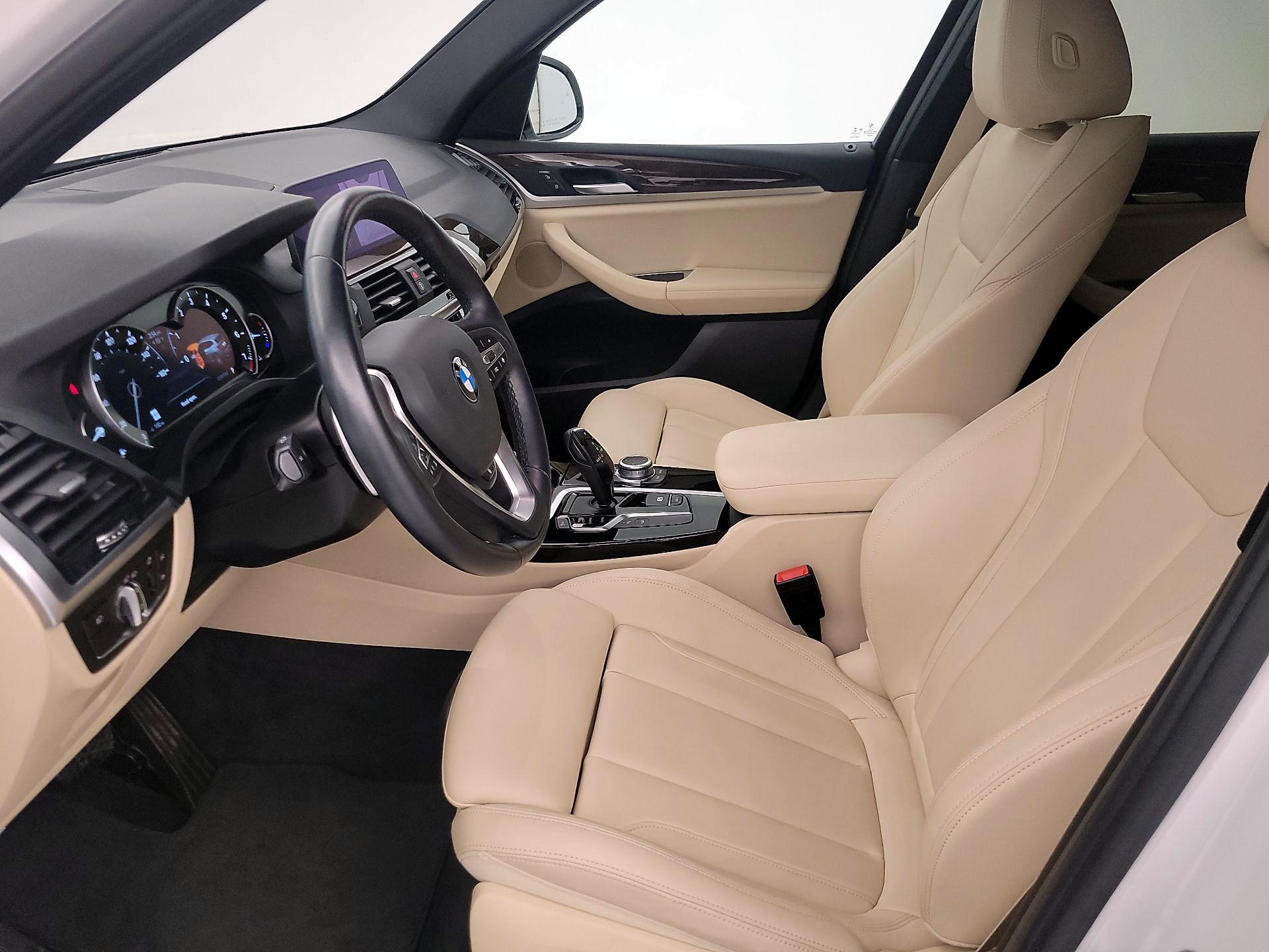 Thumbnail: 2021 BMW X3 - 11