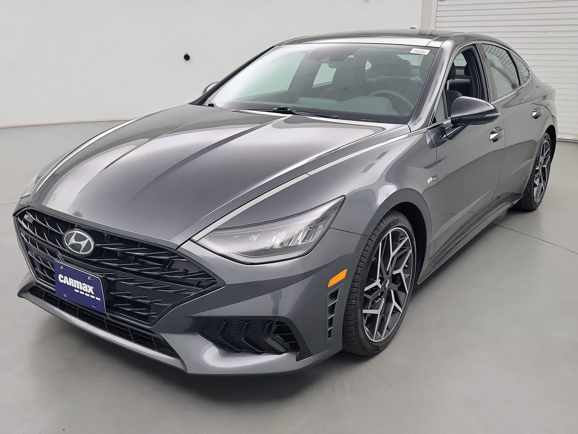 Thumbnail: 2023 Hyundai Sonata - 3