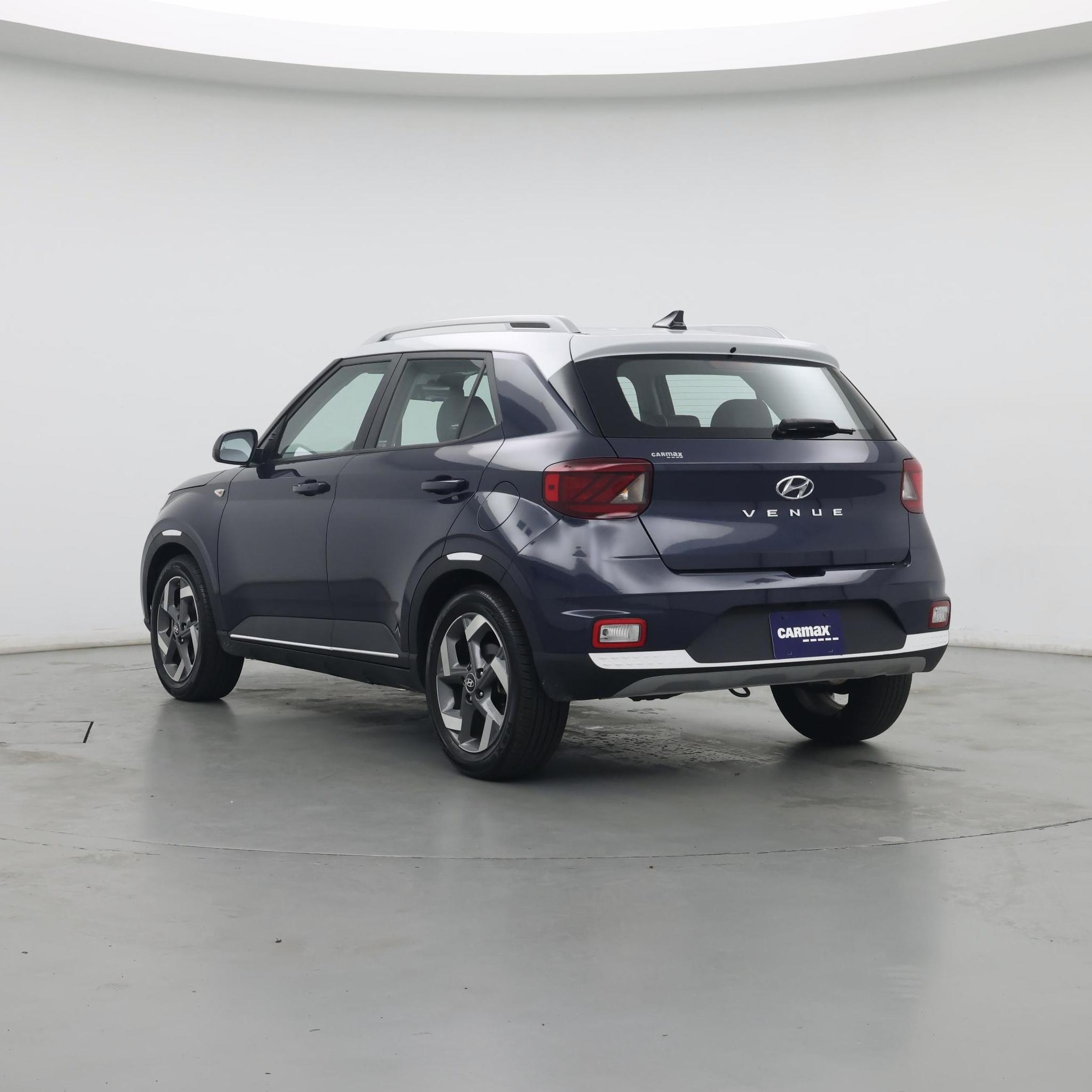 Thumbnail: 2022 Hyundai Venue - 2