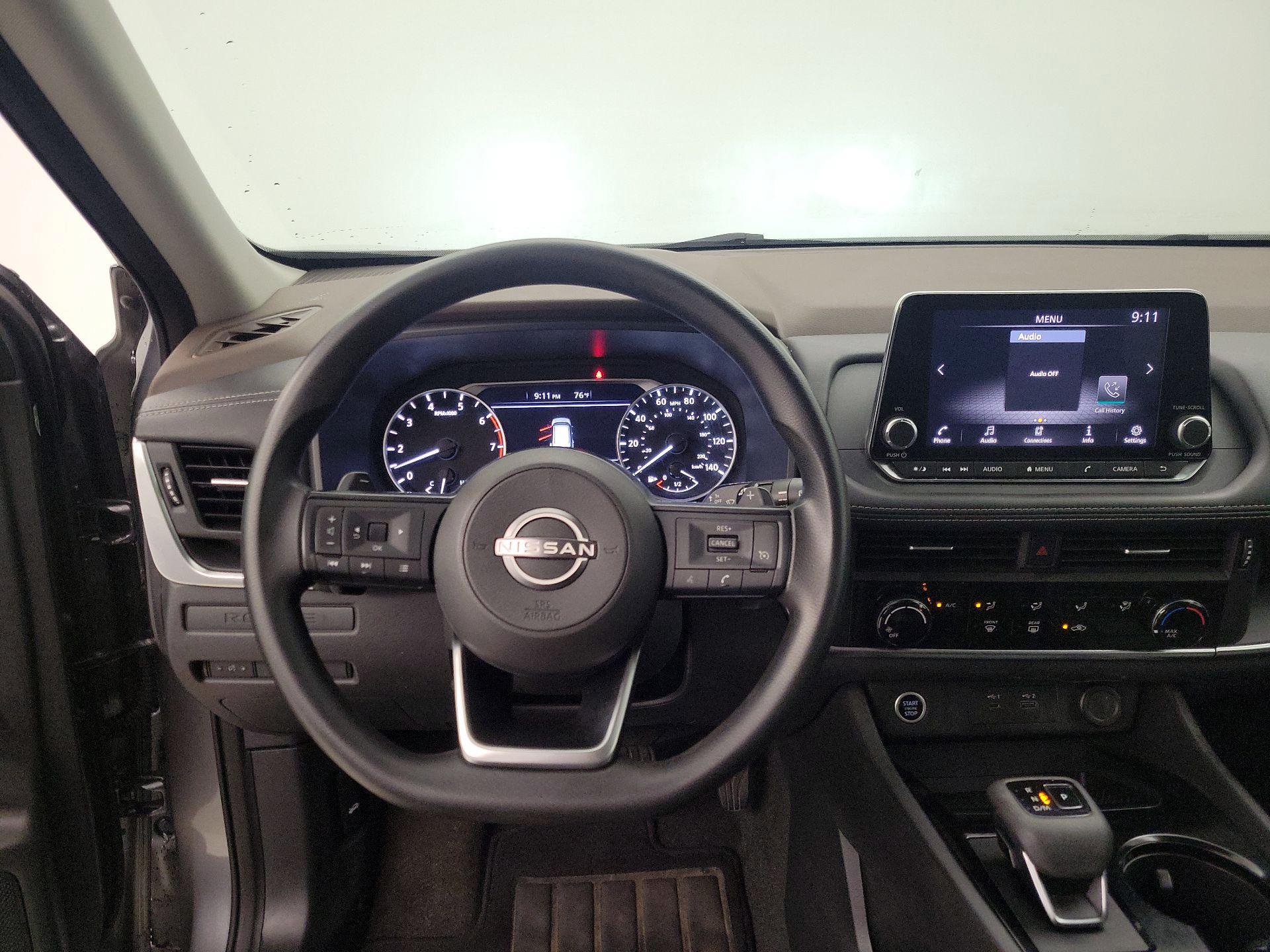 Thumbnail: 2022 Nissan Rogue - 10