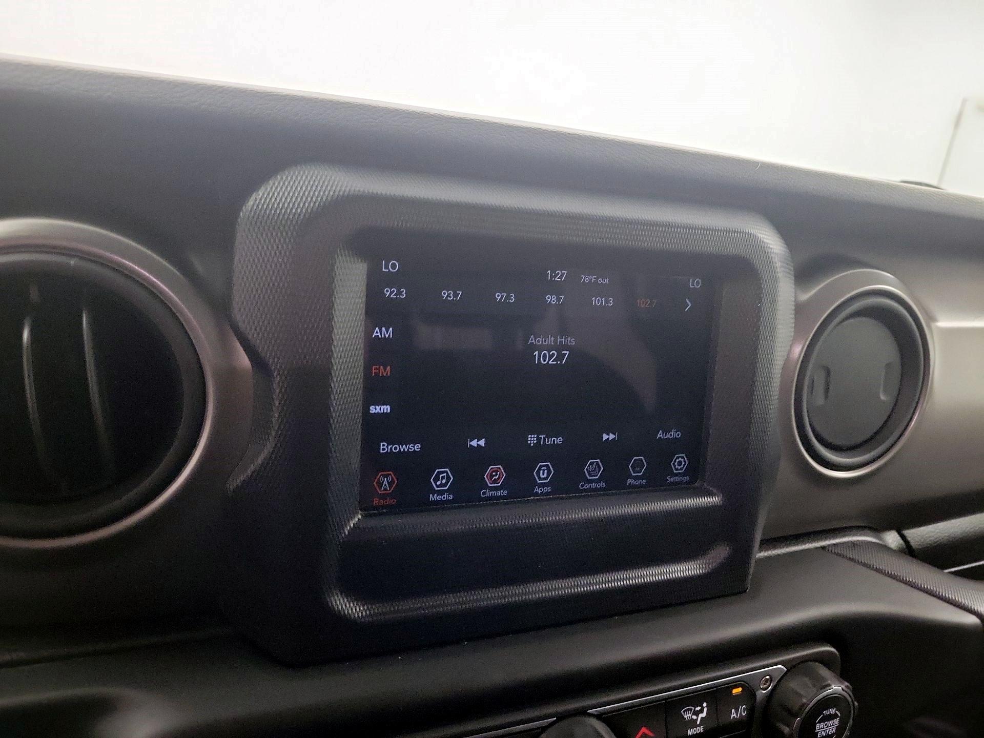 Thumbnail: 2021 Jeep Wrangler - 13