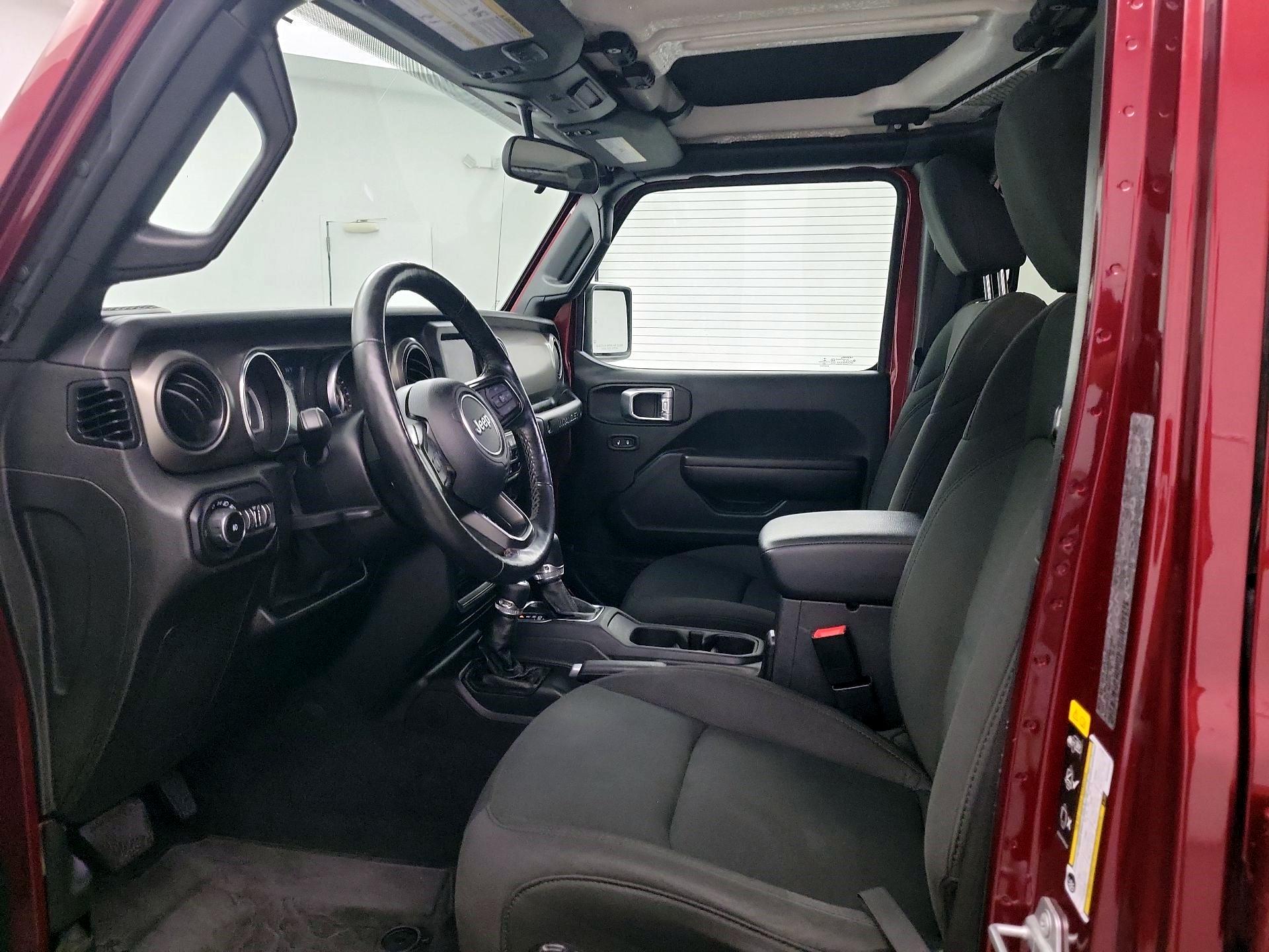Thumbnail: 2021 Jeep Wrangler - 9