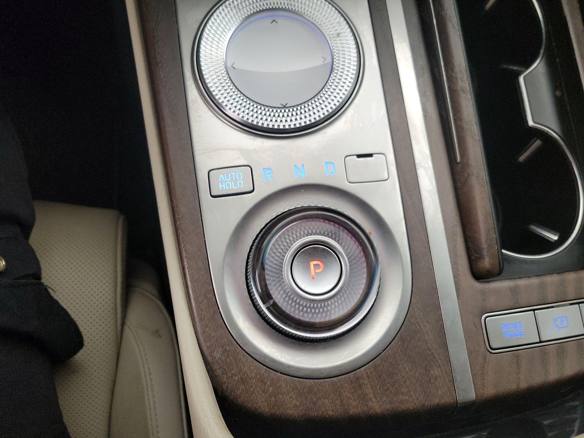 Thumbnail: 2022 Genesis G80 - 18