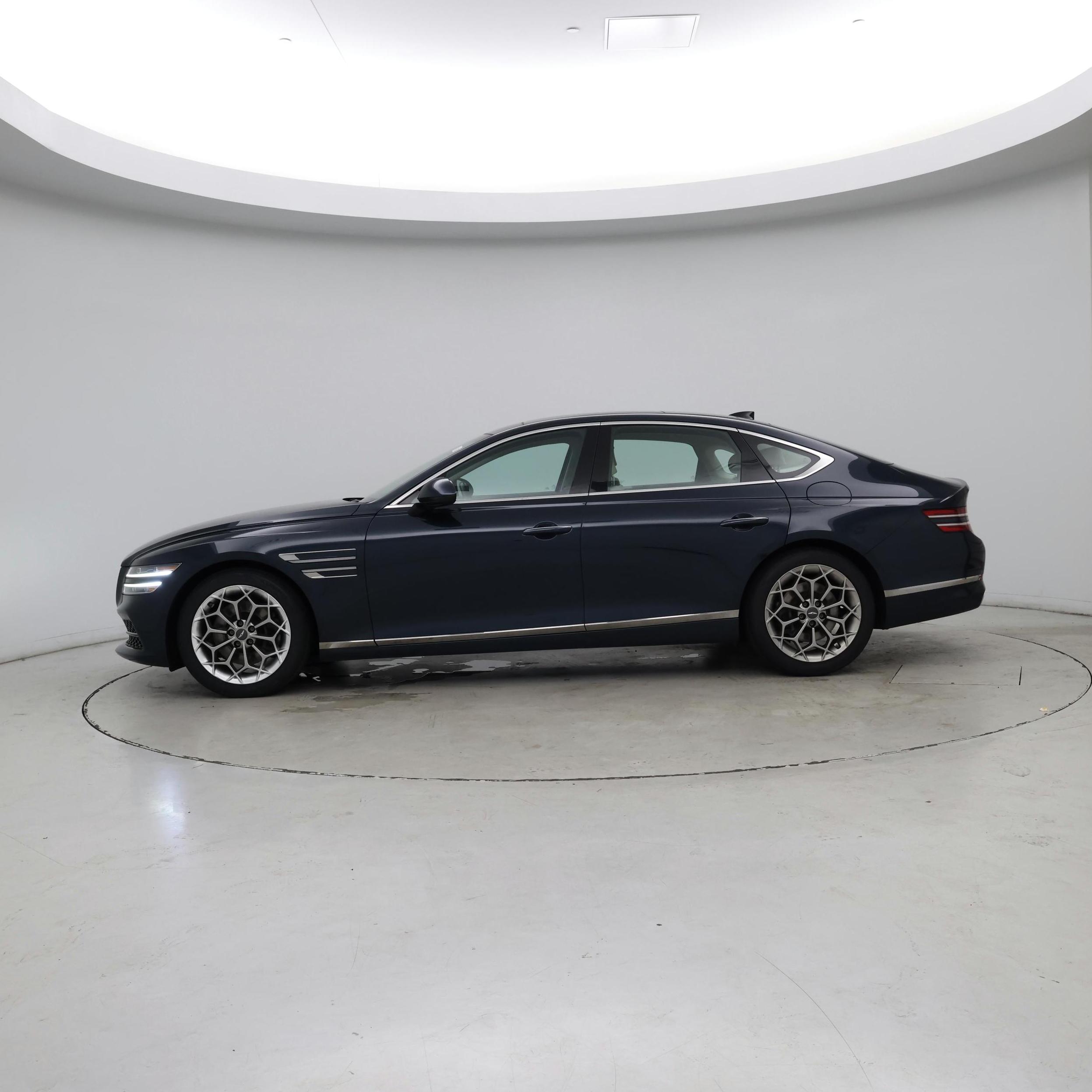 Thumbnail: 2022 Genesis G80 - 3