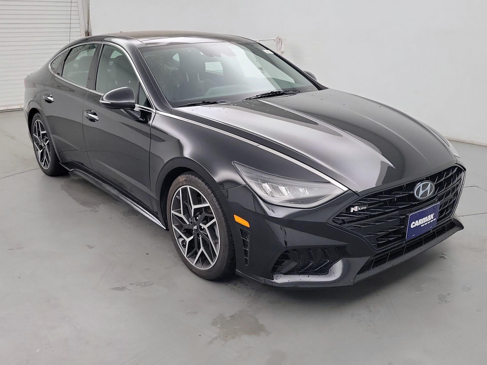 Thumbnail: 2022 Hyundai Sonata - 1