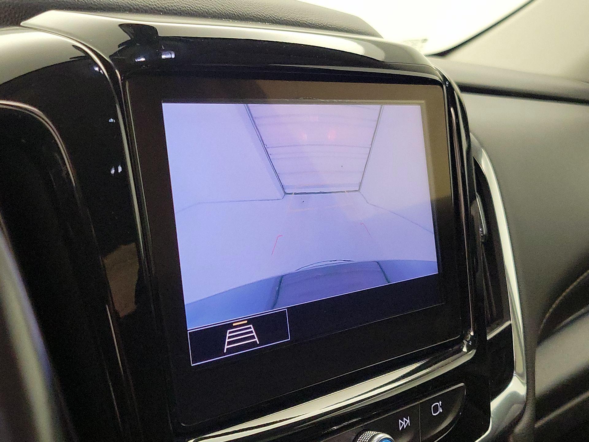 Thumbnail: 2020 Chevrolet Traverse - 14