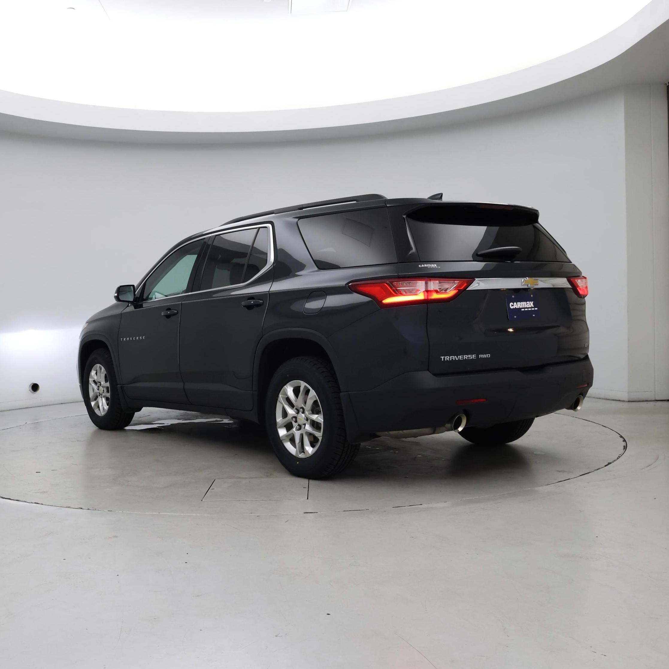 Thumbnail: 2020 Chevrolet Traverse - 2