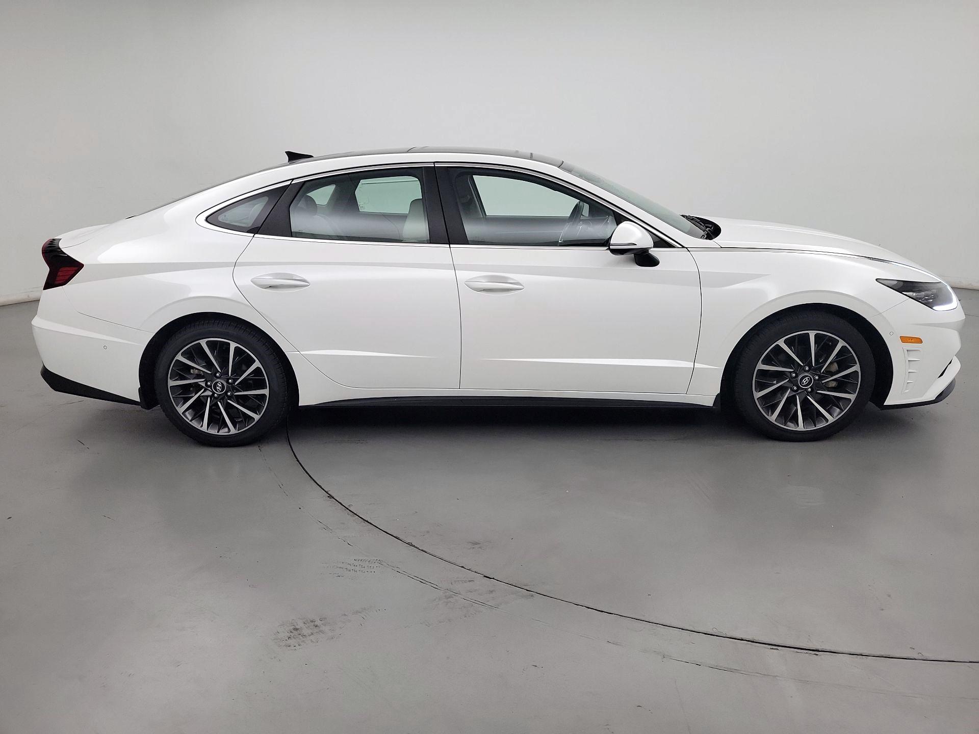 Thumbnail: 2022 Hyundai Sonata - 4