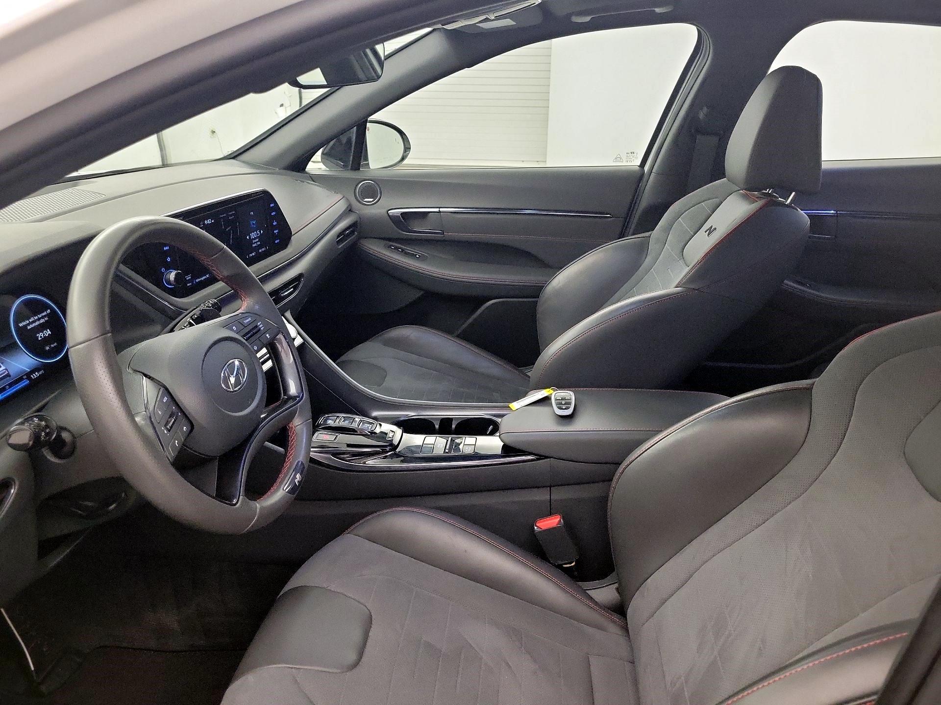 Thumbnail: 2022 Hyundai Sonata - 9