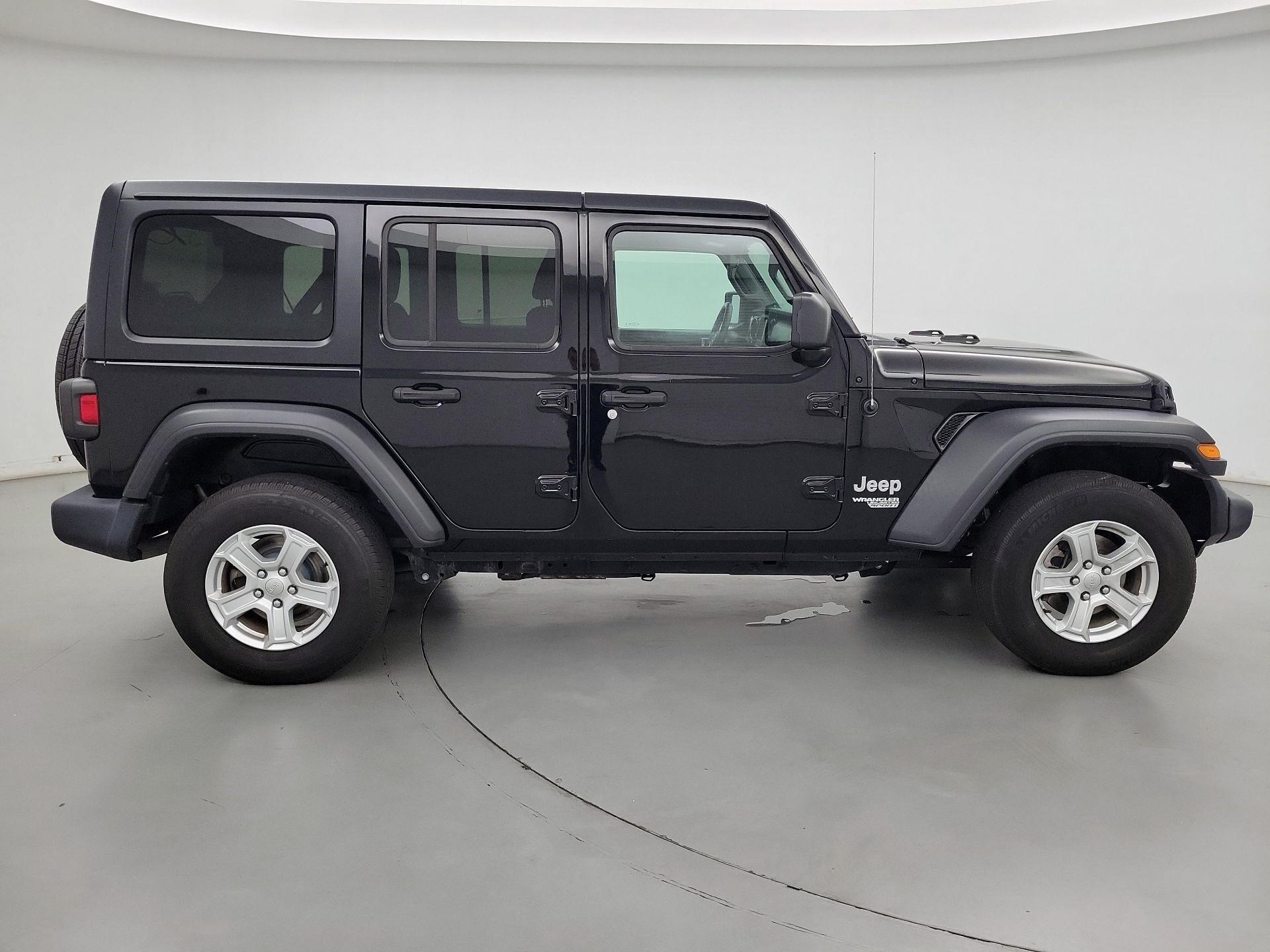 Thumbnail: 2021 Jeep Wrangler - 4