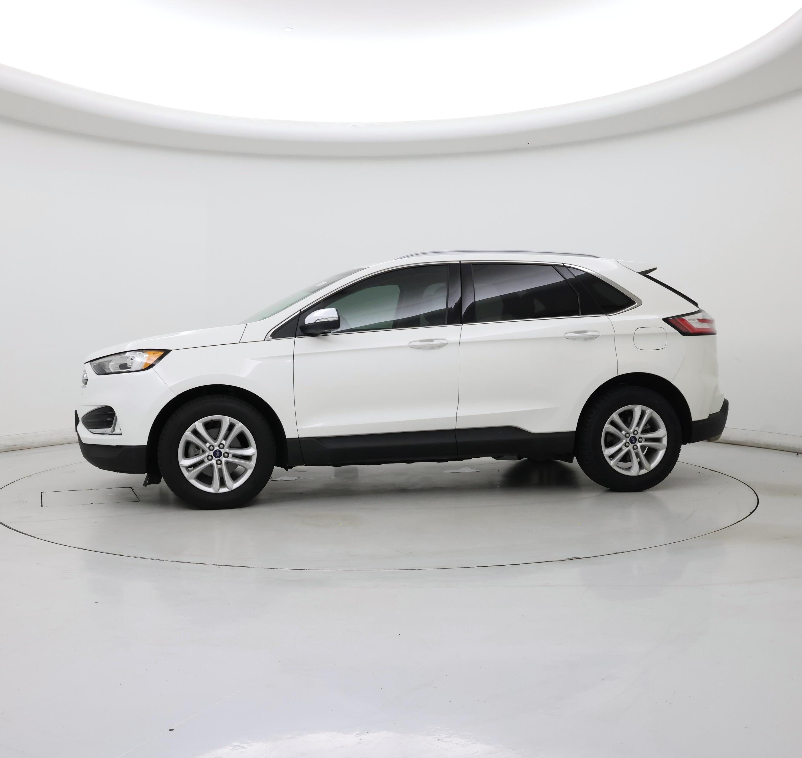Thumbnail: 2020 Ford Edge - 3