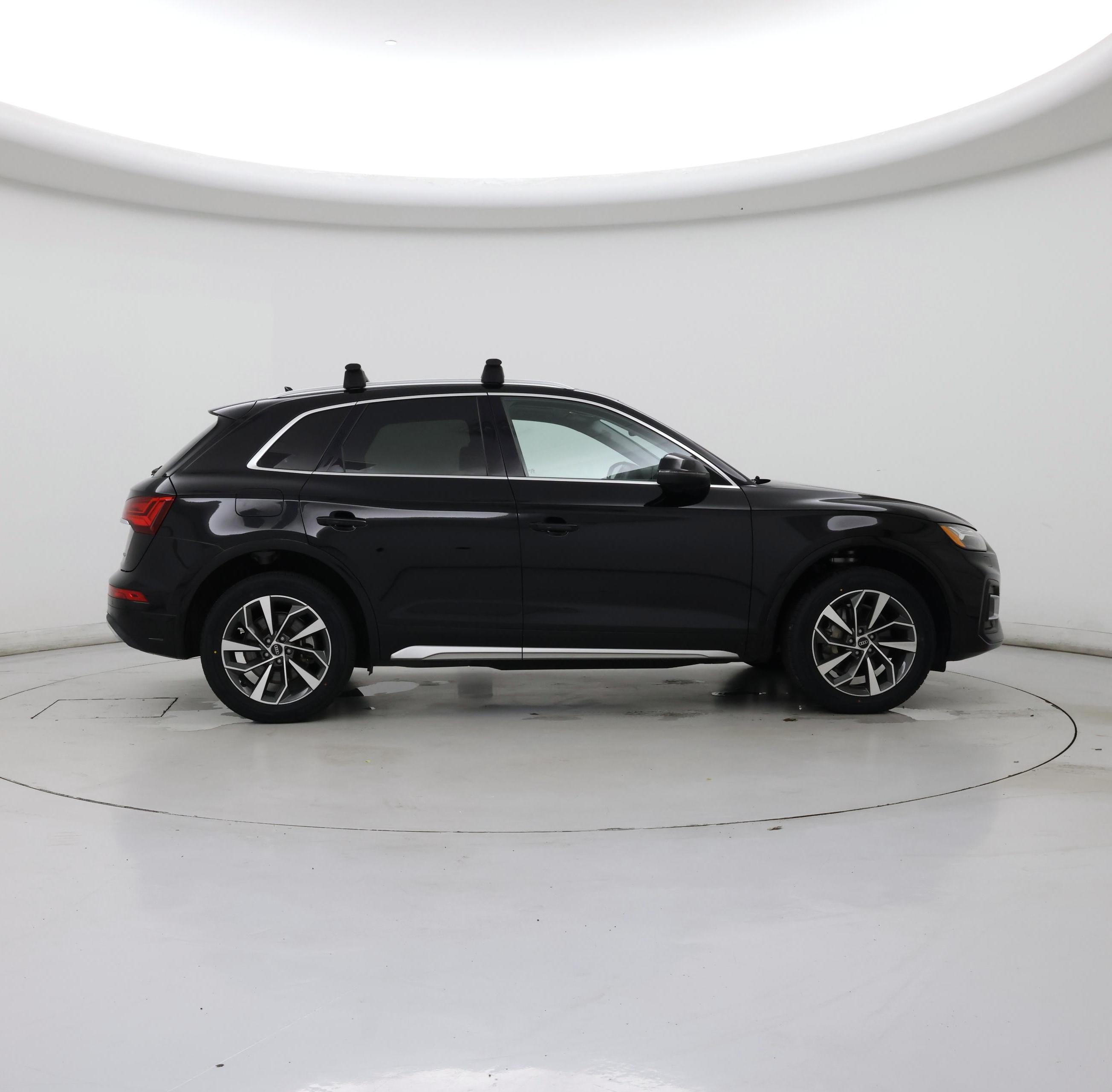 Thumbnail: 2021 Audi Q5 - 7