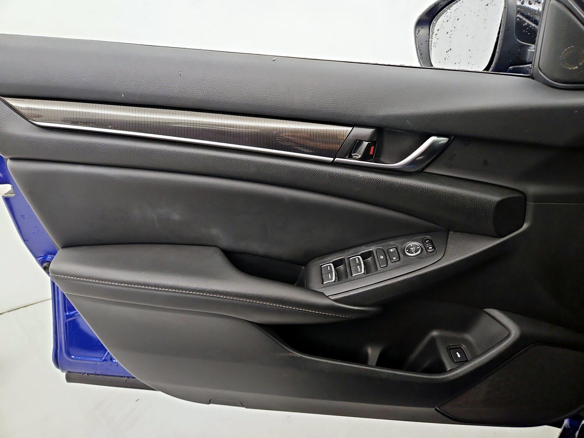 Thumbnail: 2022 Honda Accord - 12