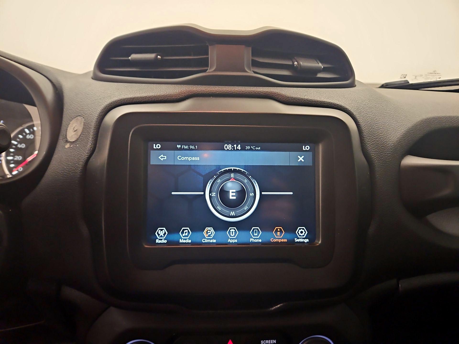 Thumbnail: 2019 Jeep Renegade - 14