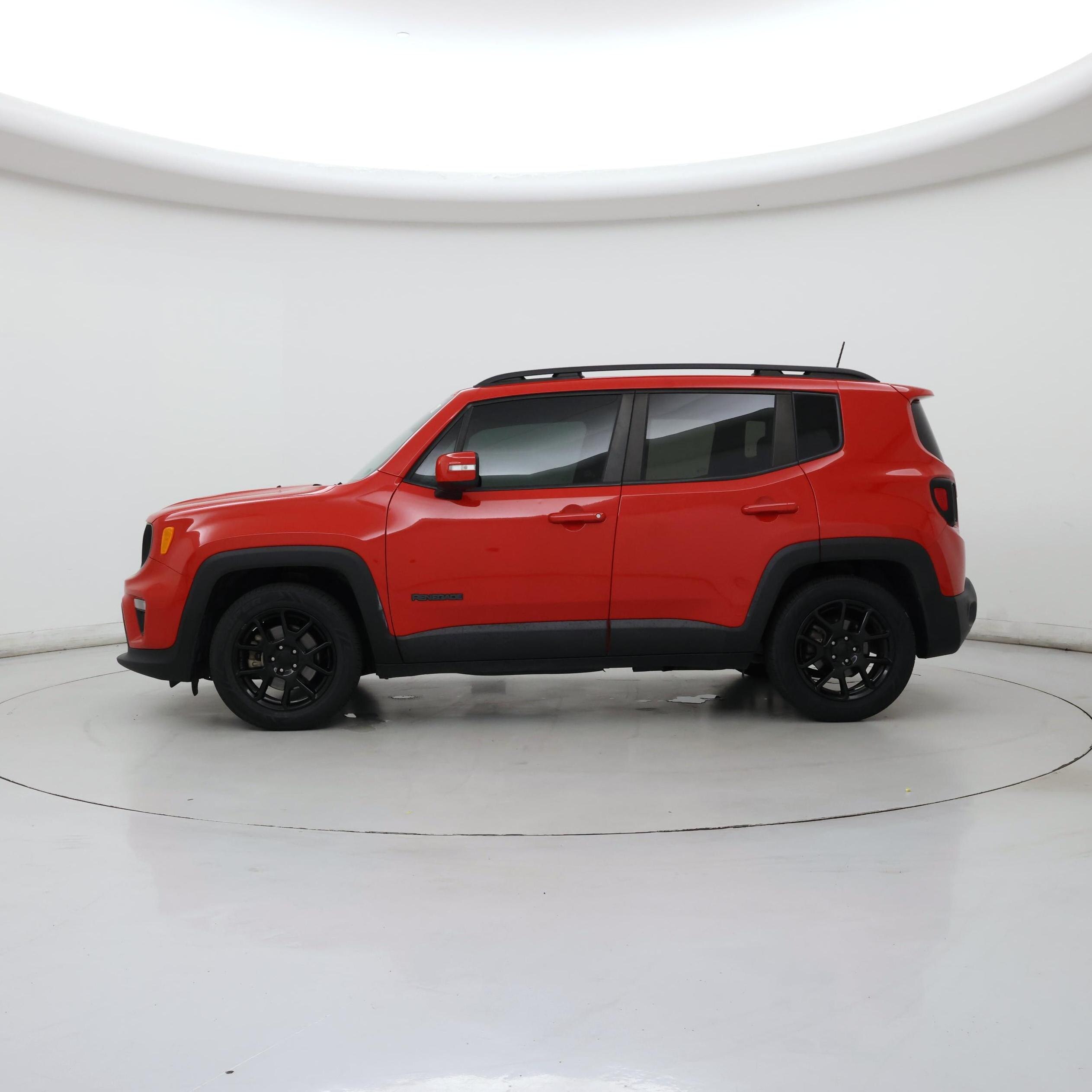 Thumbnail: 2019 Jeep Renegade - 3