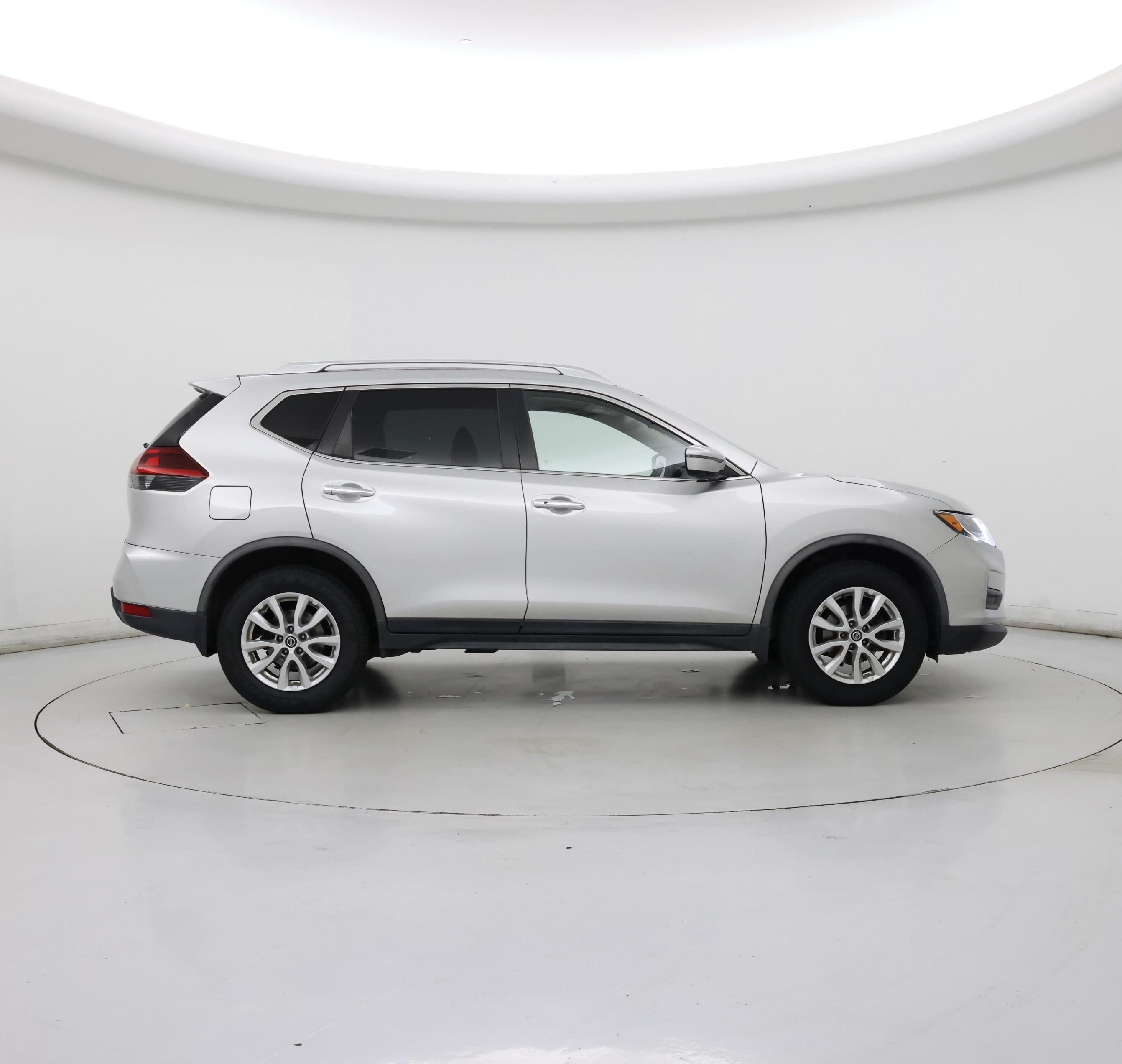 Thumbnail: 2018 Nissan Rogue - 7