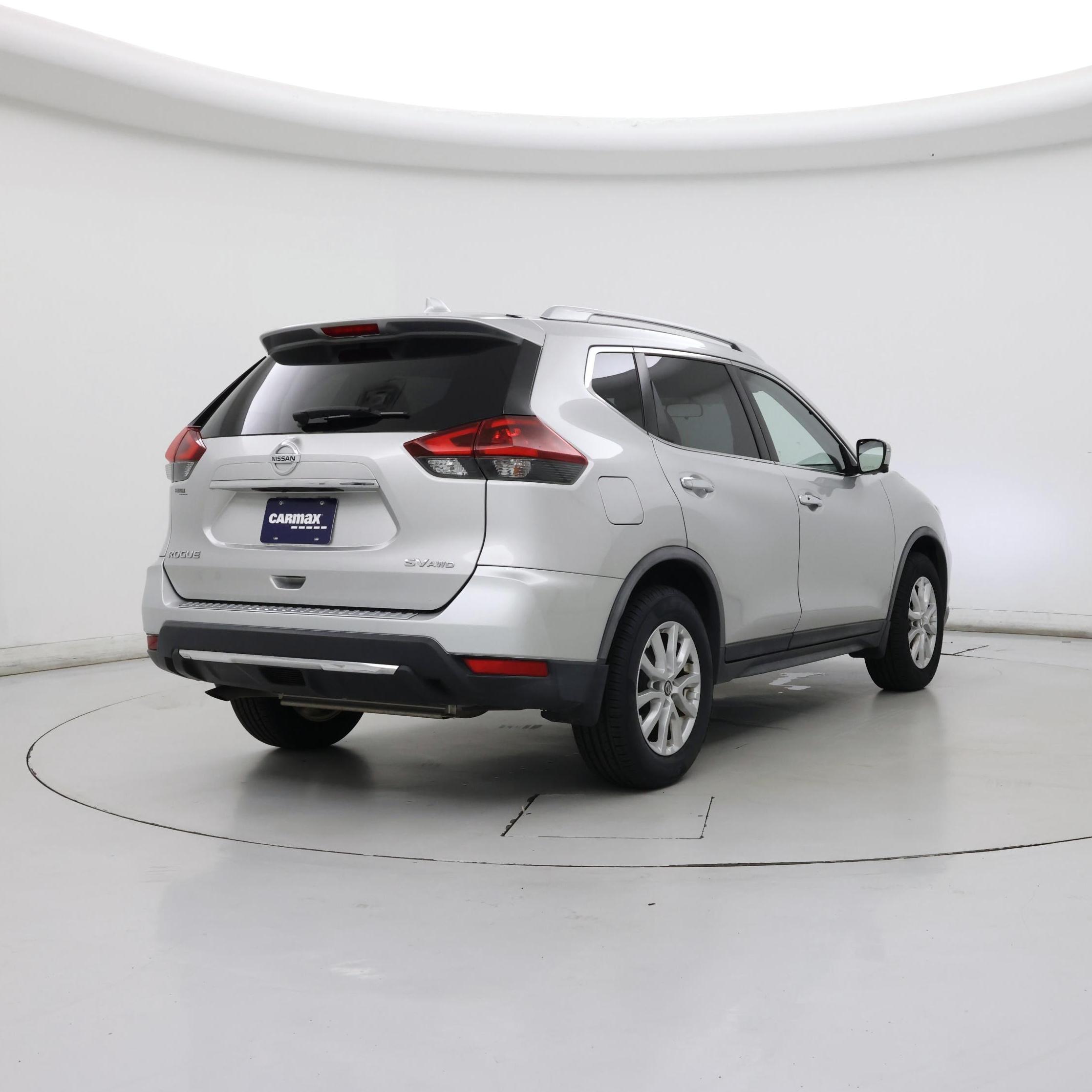 Thumbnail: 2018 Nissan Rogue - 8