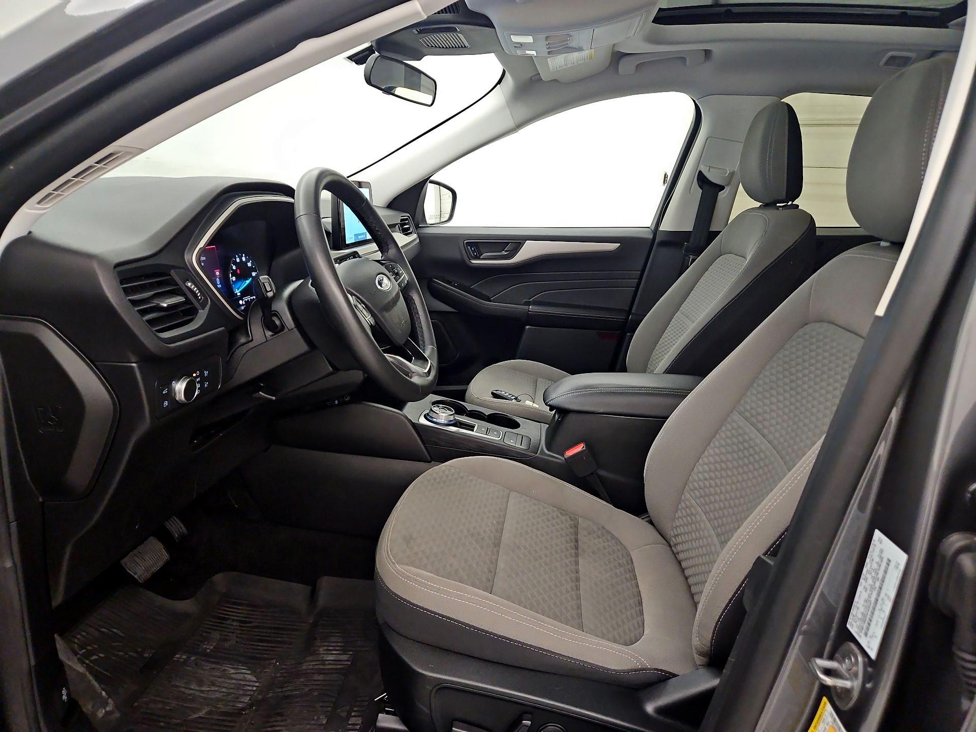 Thumbnail: 2022 Ford Escape - 11