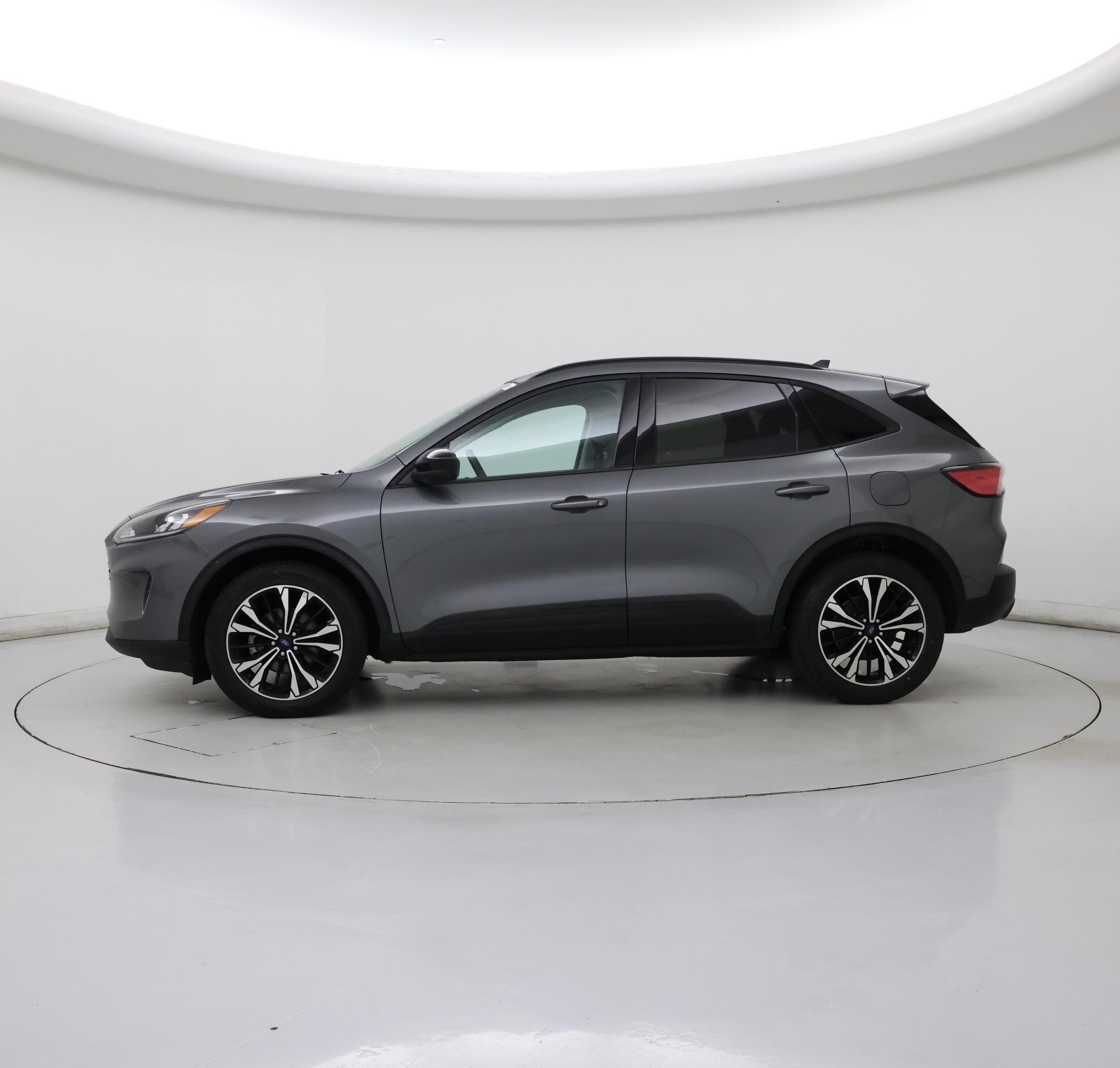 Thumbnail: 2022 Ford Escape - 3