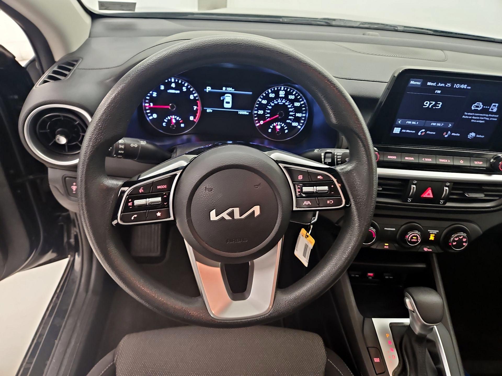 Thumbnail: 2023 Kia Forte - 10
