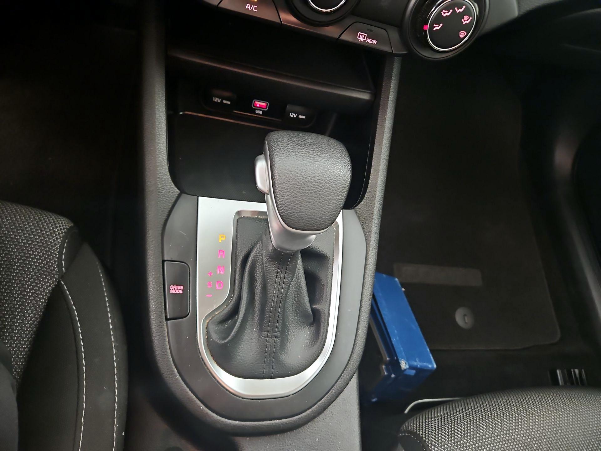 Thumbnail: 2023 Kia Forte - 17