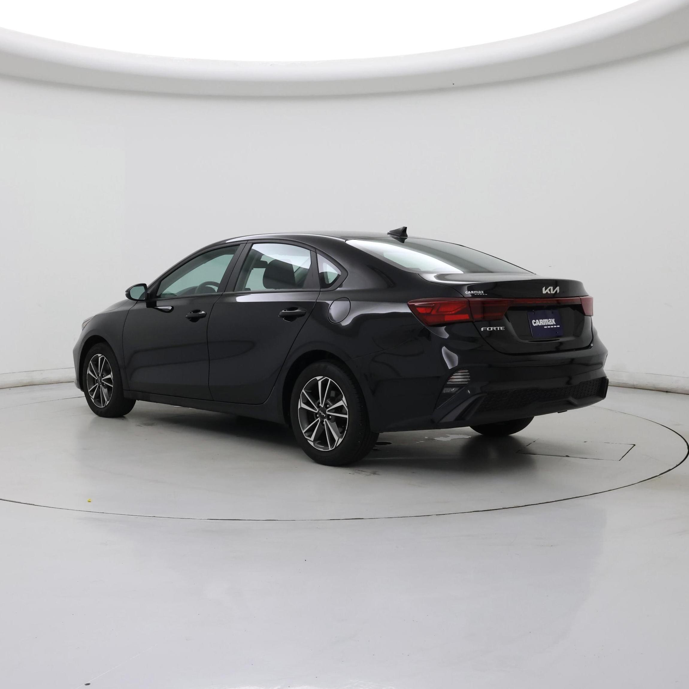 Thumbnail: 2023 Kia Forte - 2