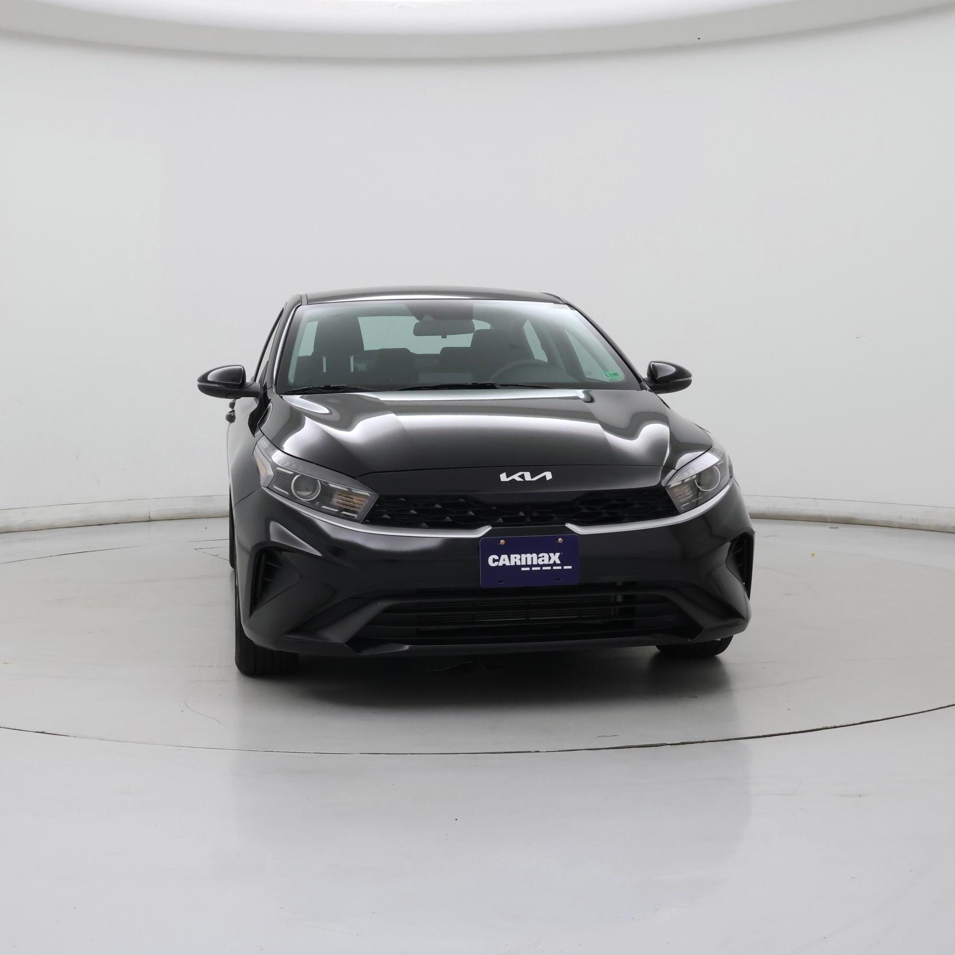 Thumbnail: 2023 Kia Forte - 5