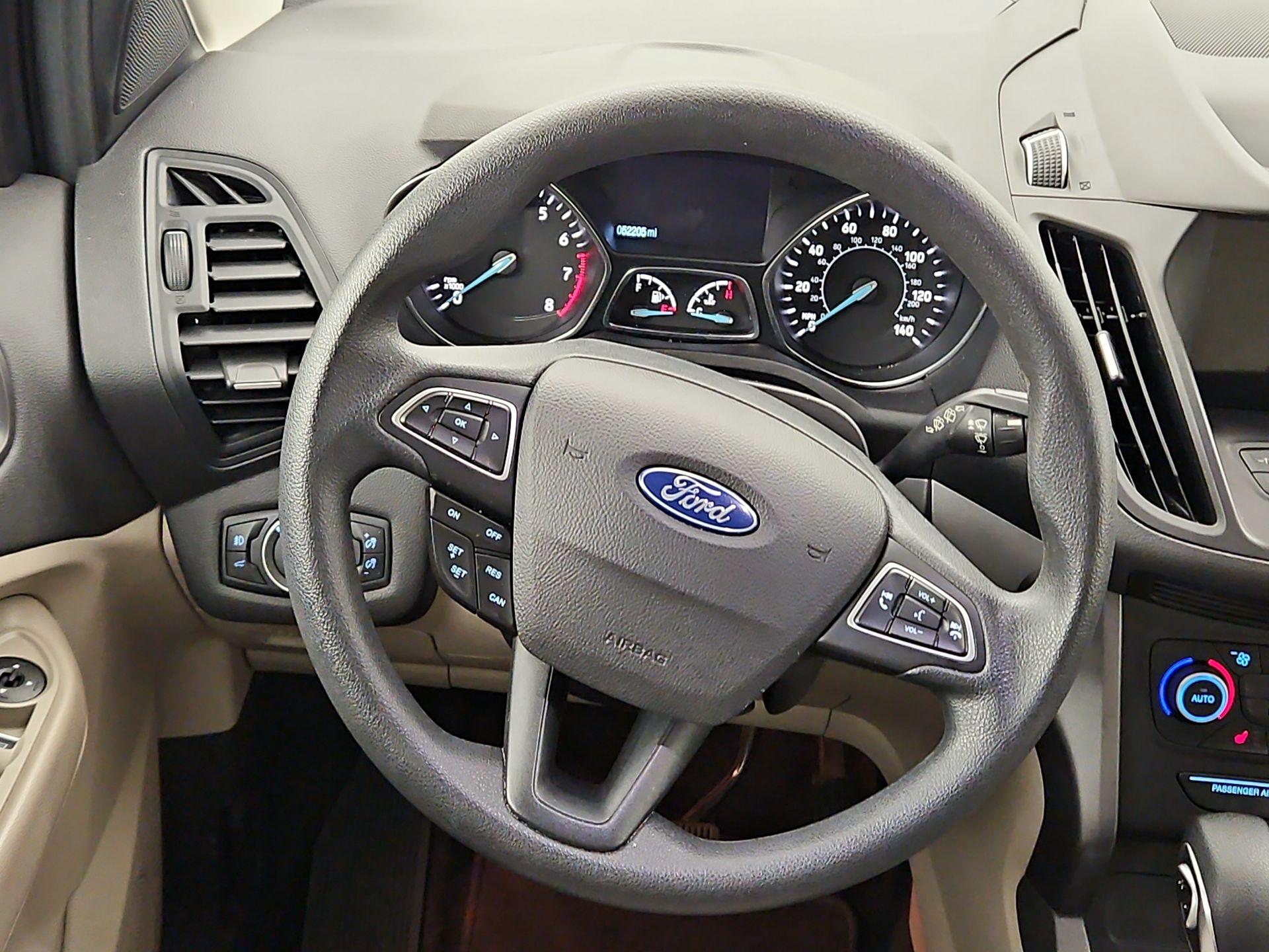 Thumbnail: 2019 Ford Escape - 10