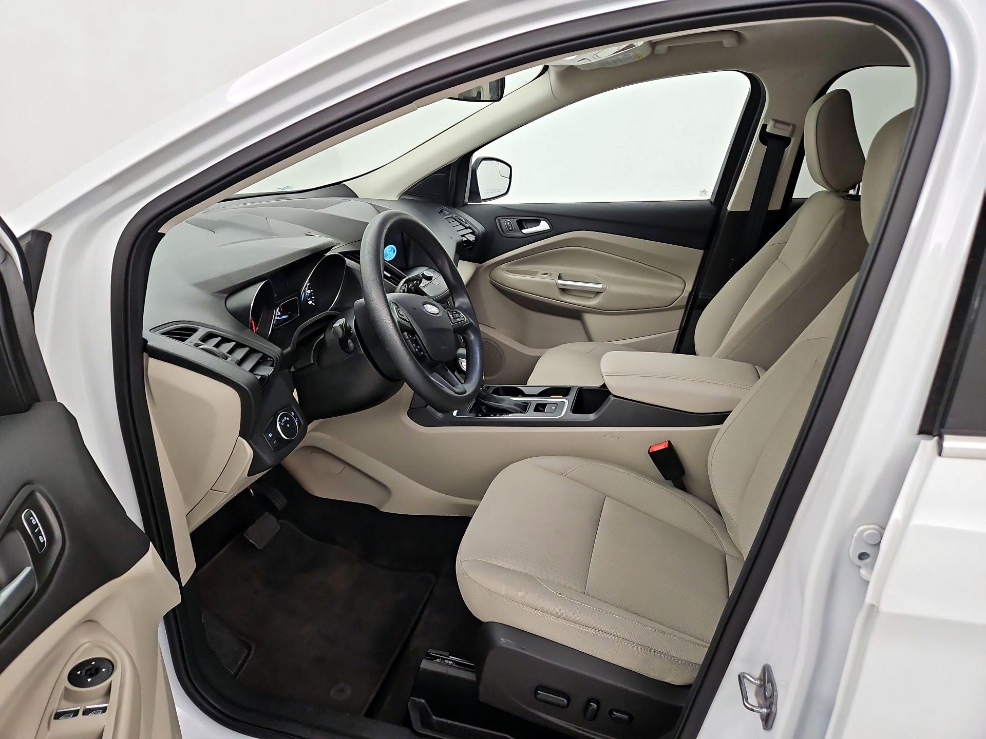 Thumbnail: 2019 Ford Escape - 11