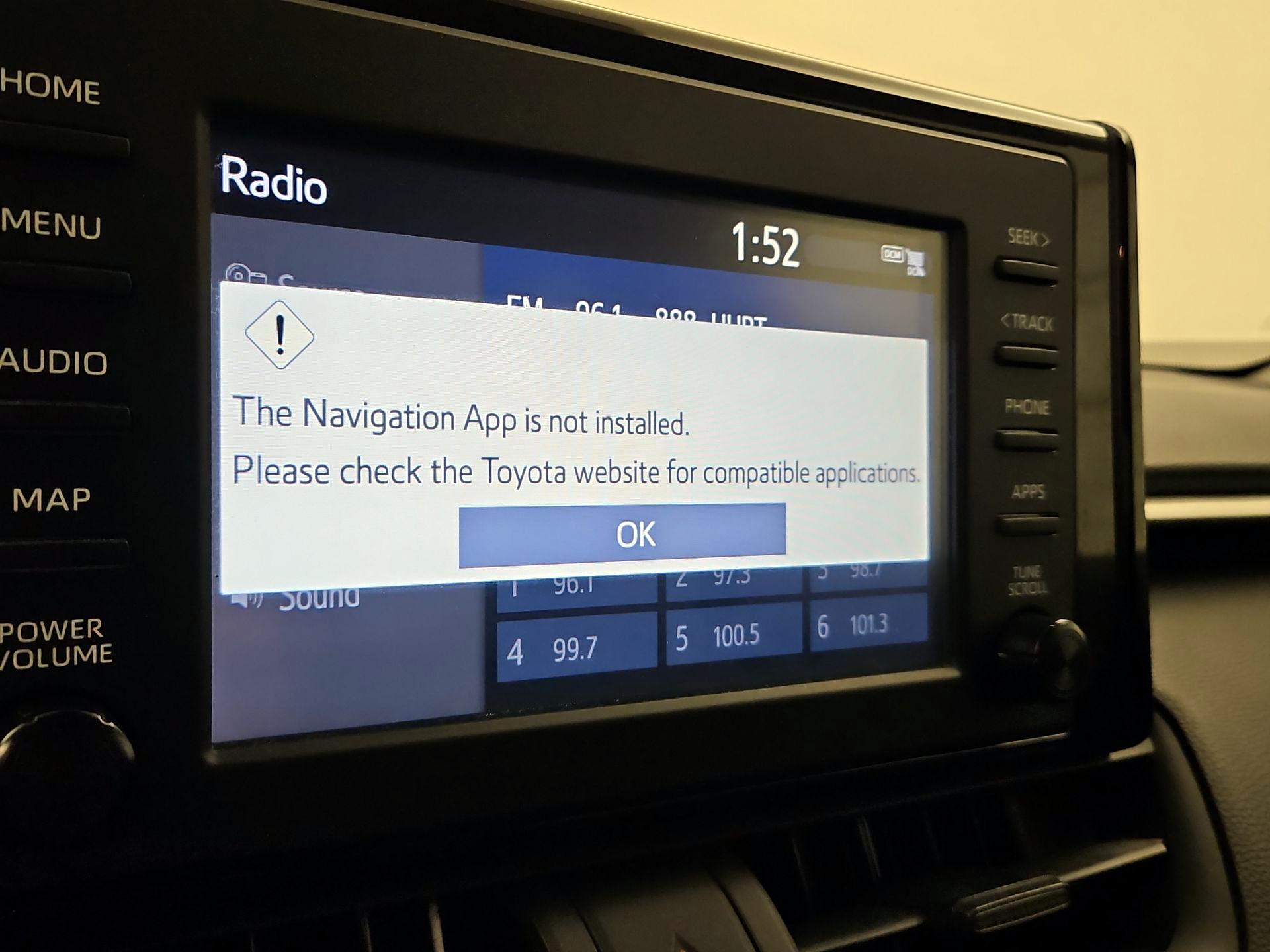 Thumbnail: 2019 Toyota RAV4 - 14