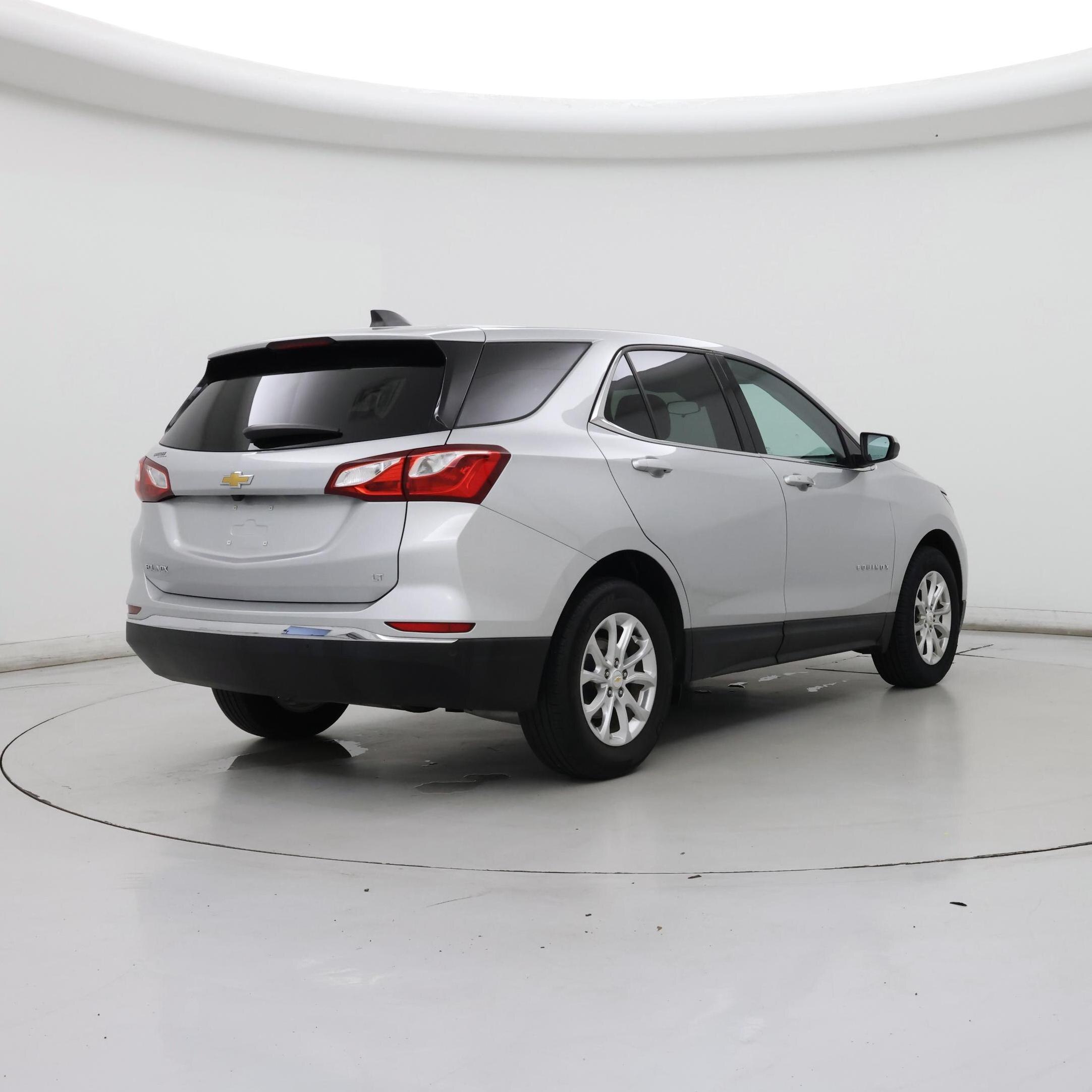Thumbnail: 2020 Chevrolet Equinox - 8