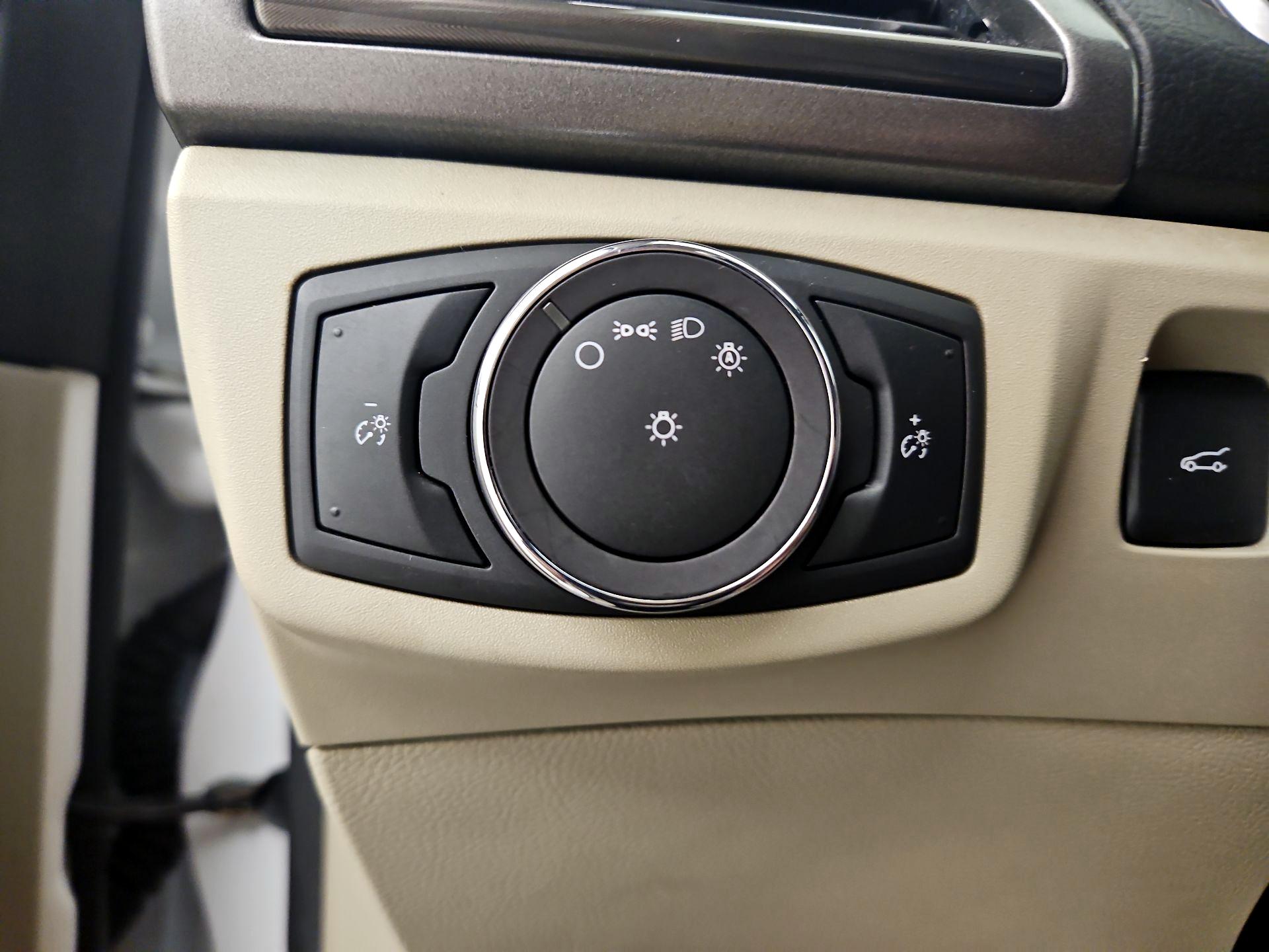 Thumbnail: 2019 Ford Fusion - 13