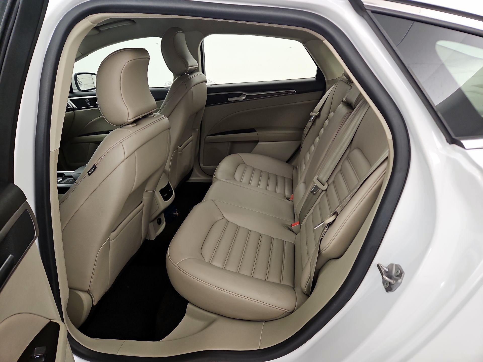 Thumbnail: 2019 Ford Fusion - 20