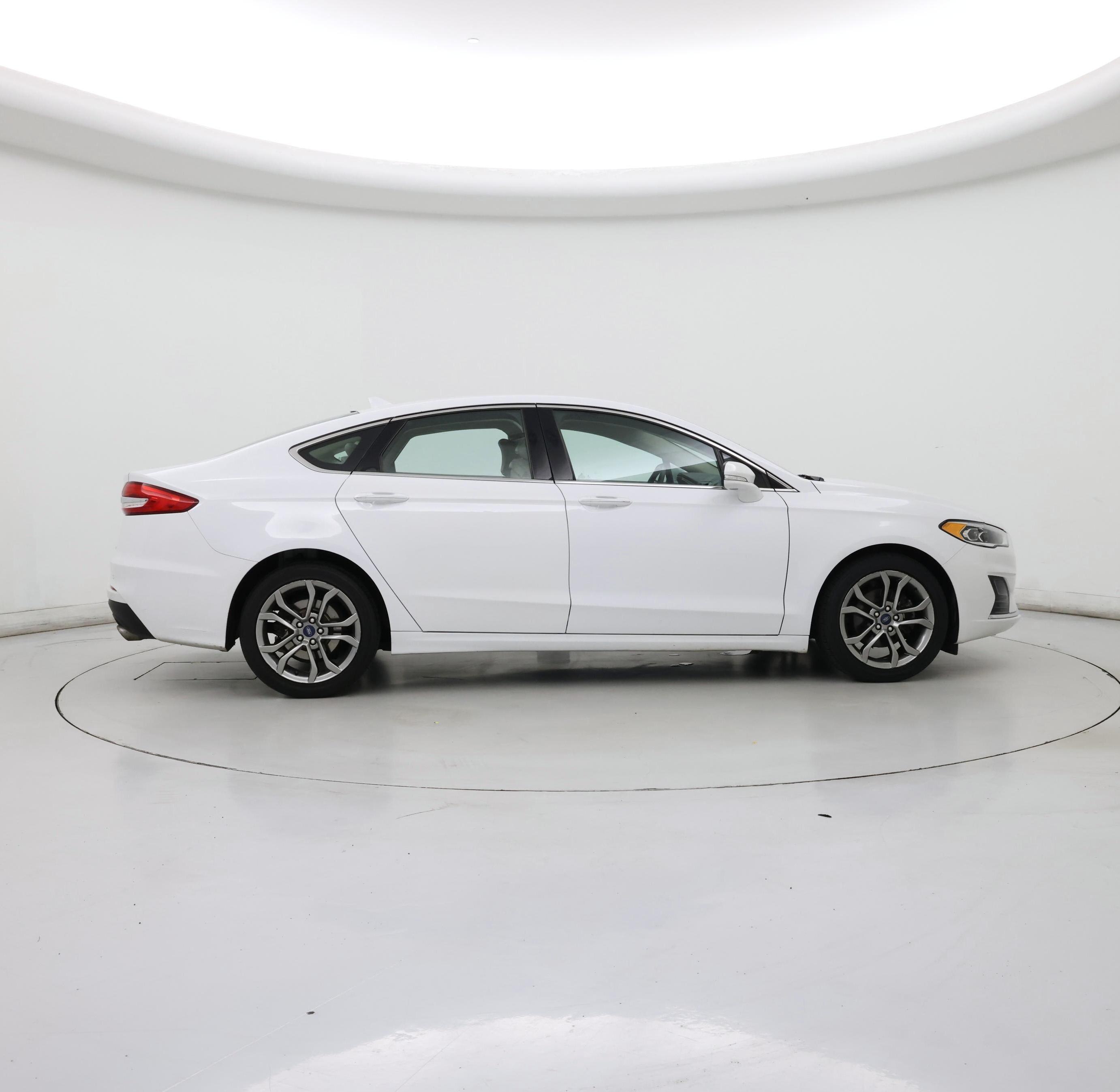 Thumbnail: 2019 Ford Fusion - 7