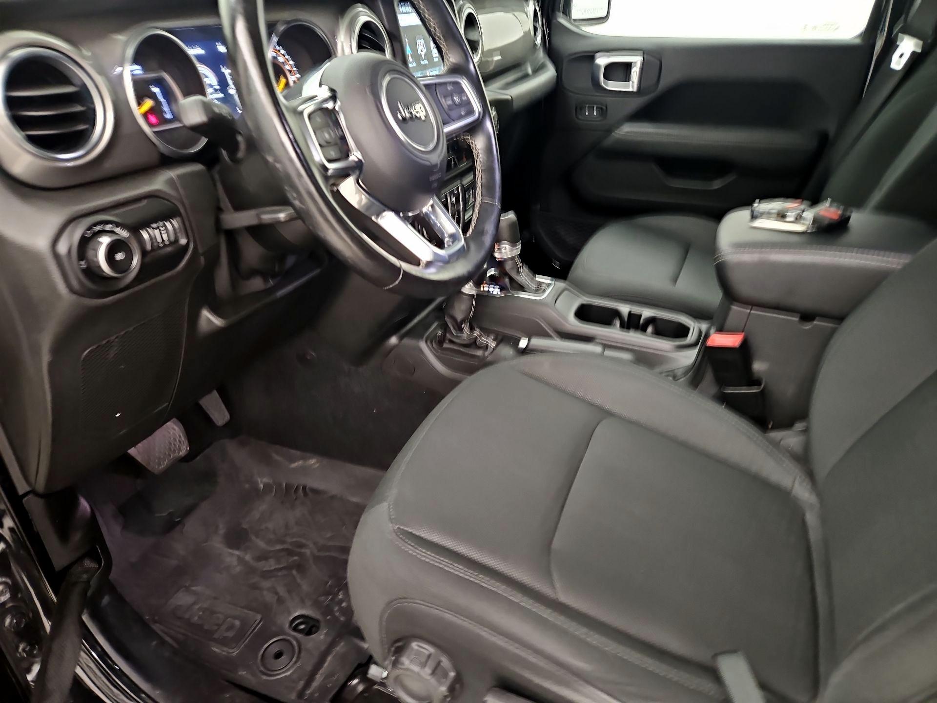 Thumbnail: 2020 Jeep Wrangler - 11