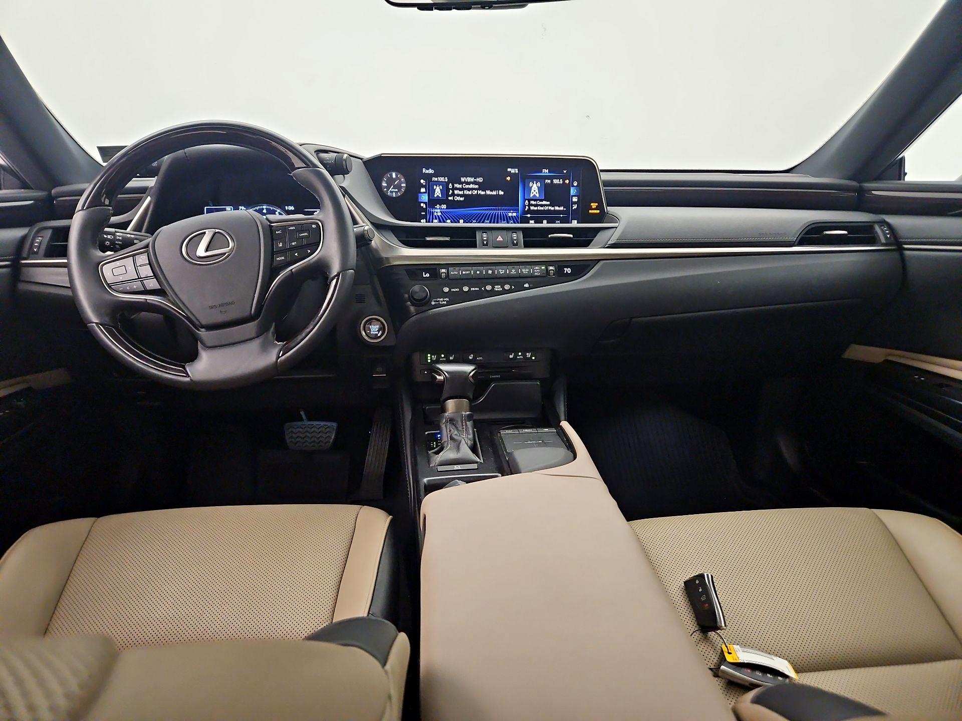 Thumbnail: 2019 Lexus ES - 9