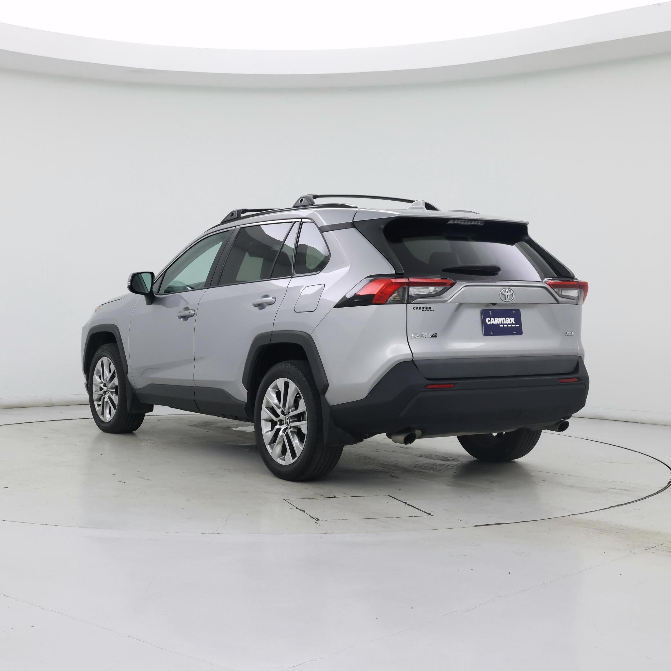 Thumbnail: 2021 Toyota RAV4 - 2
