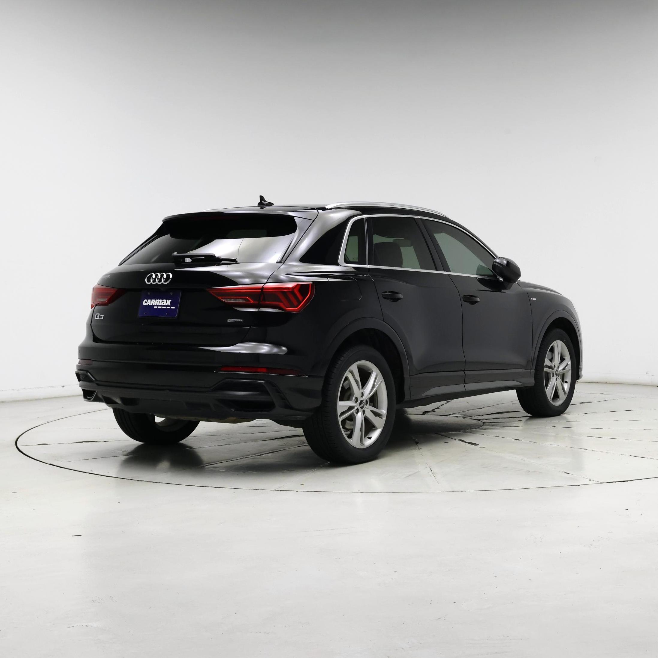 Thumbnail: 2022 Audi Q3 - 8