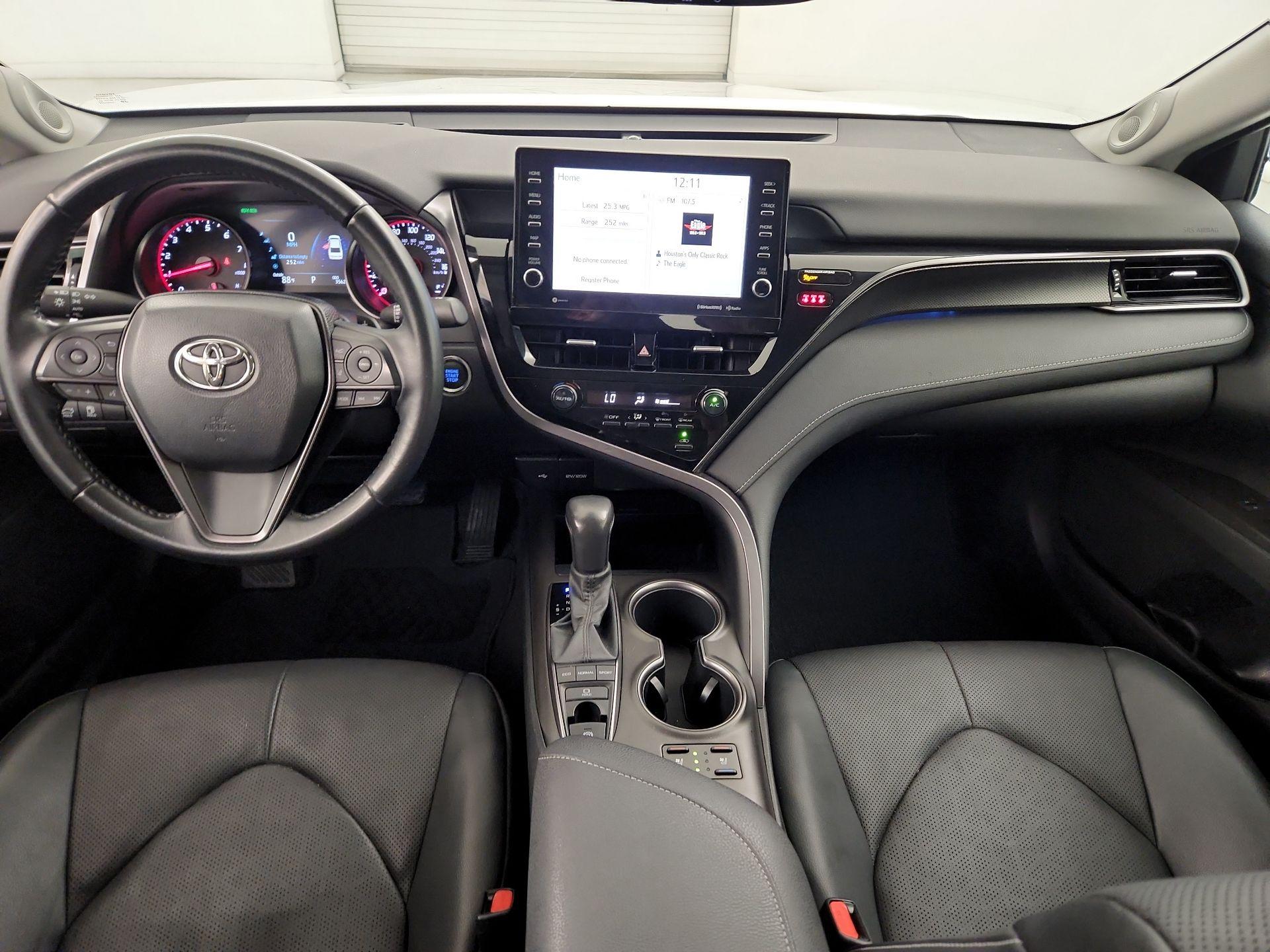 Thumbnail: 2021 Toyota Camry - 9